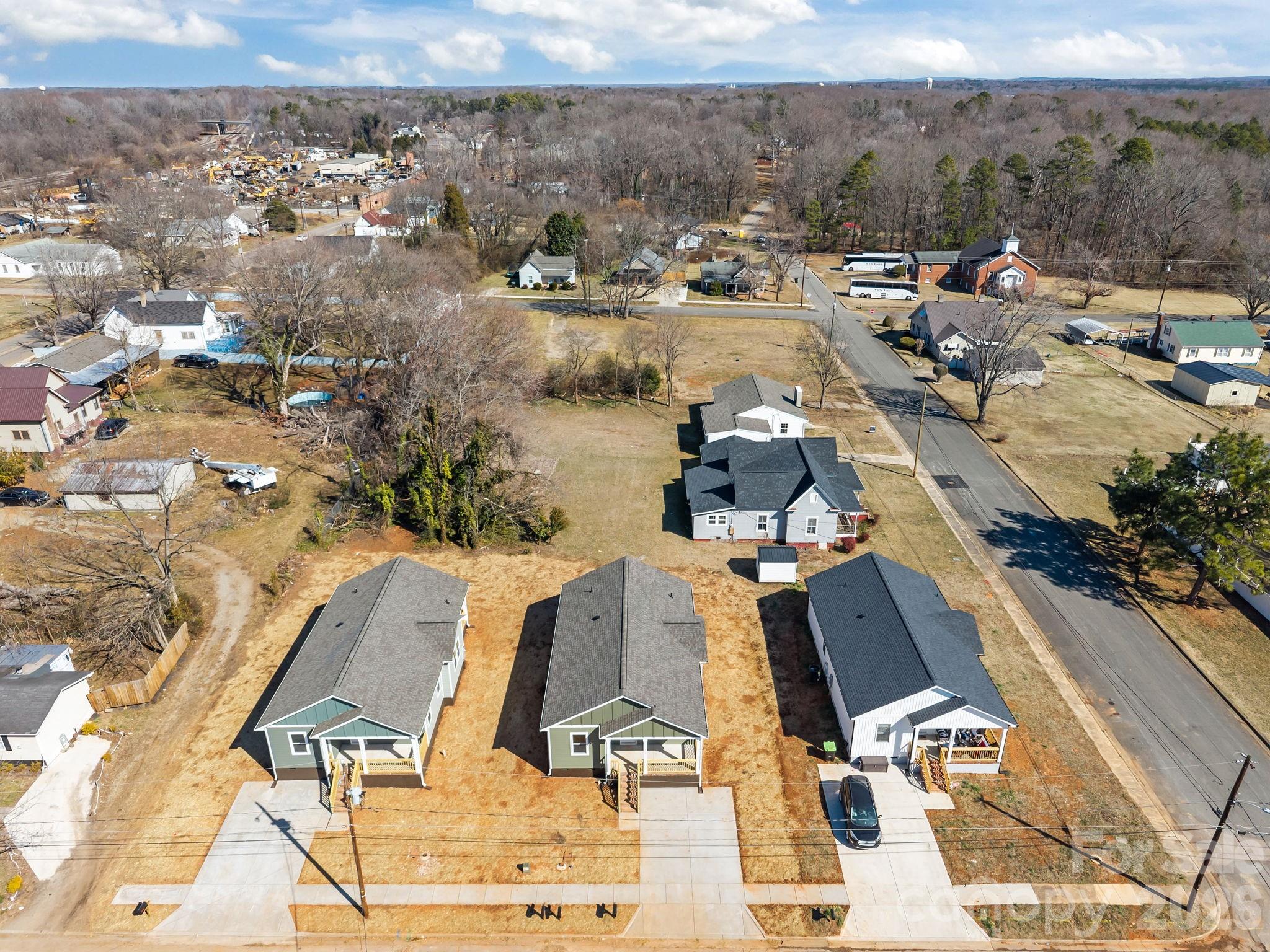 111 E Earnhardt Street Property Photo 43