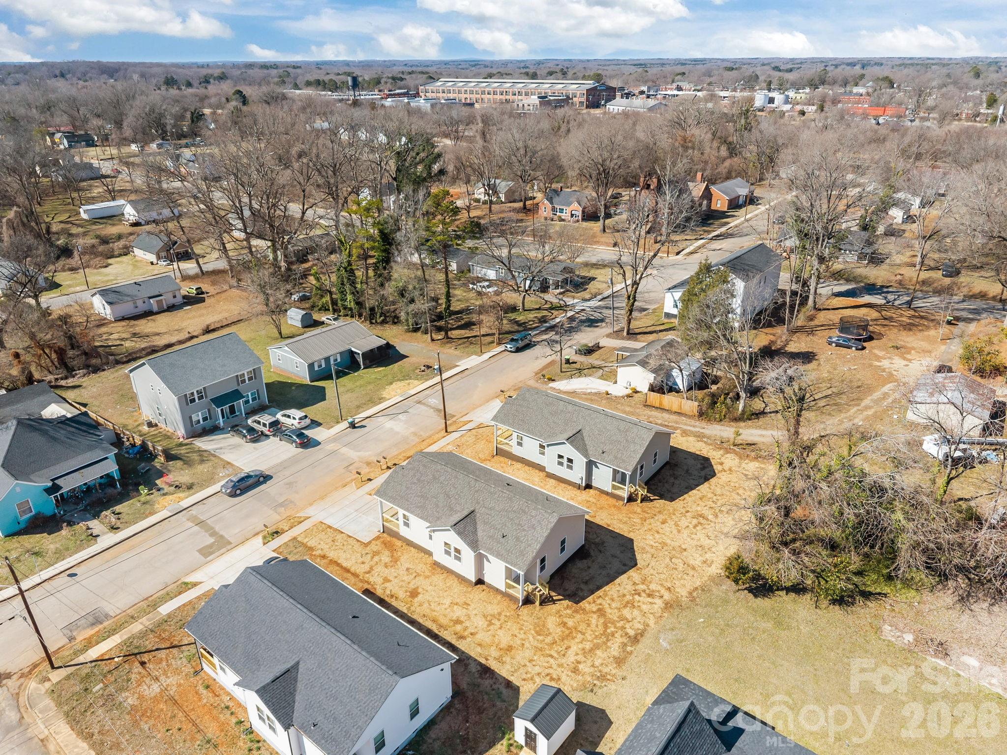 111 E Earnhardt Street Property Photo 45