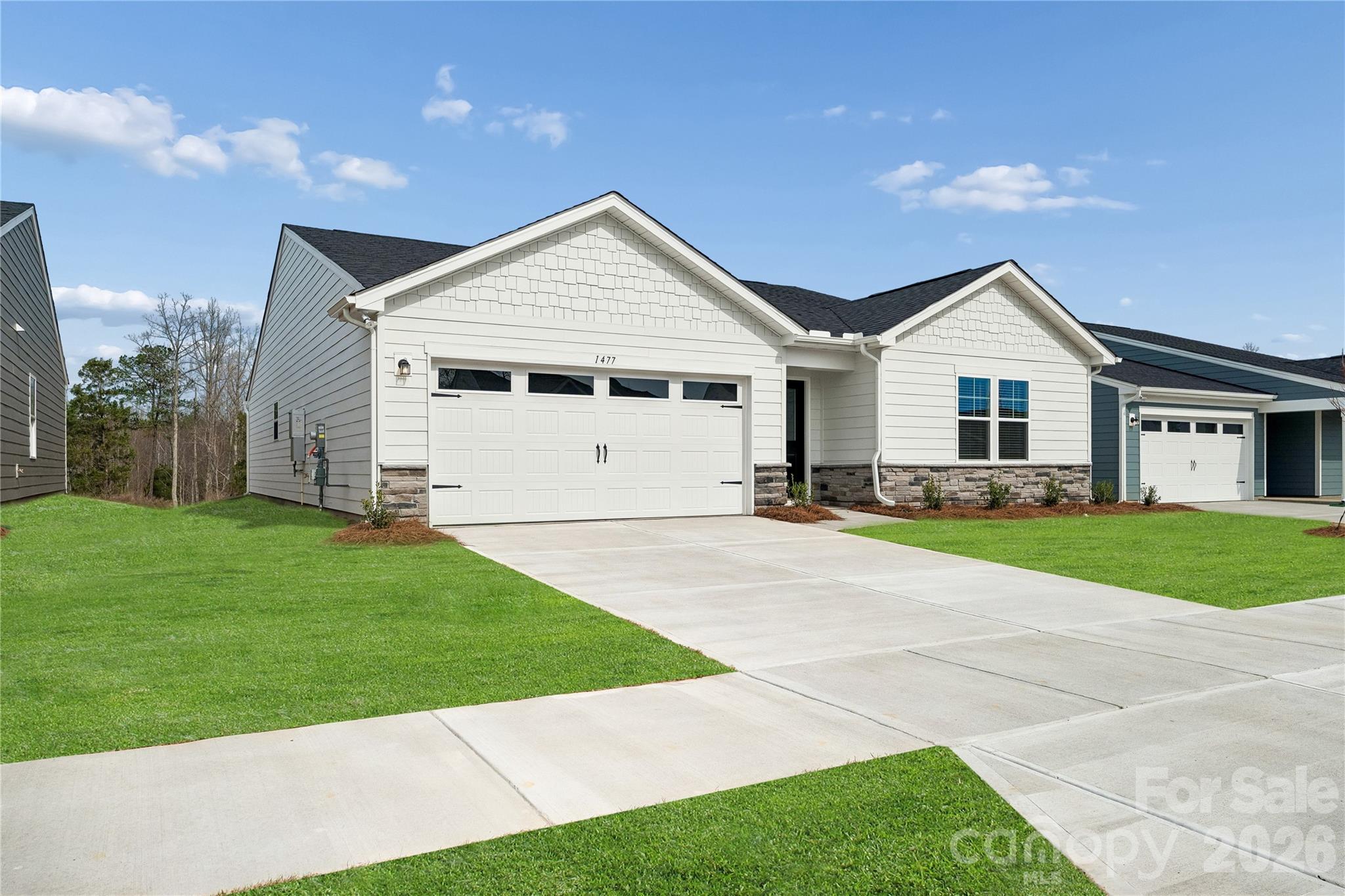 1477 Ardmore Drive Property Photo 2