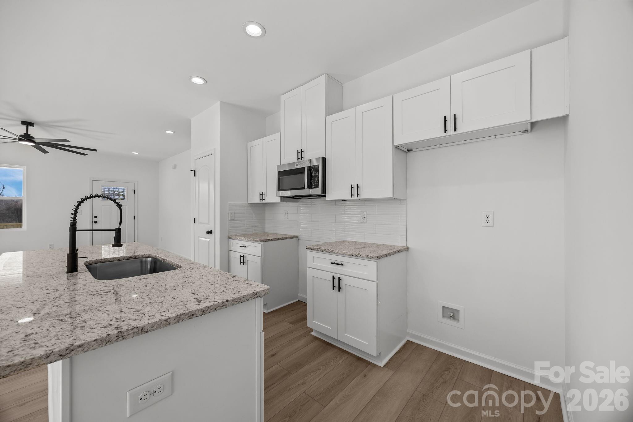 109 E Earnhardt Street Property Photo 17