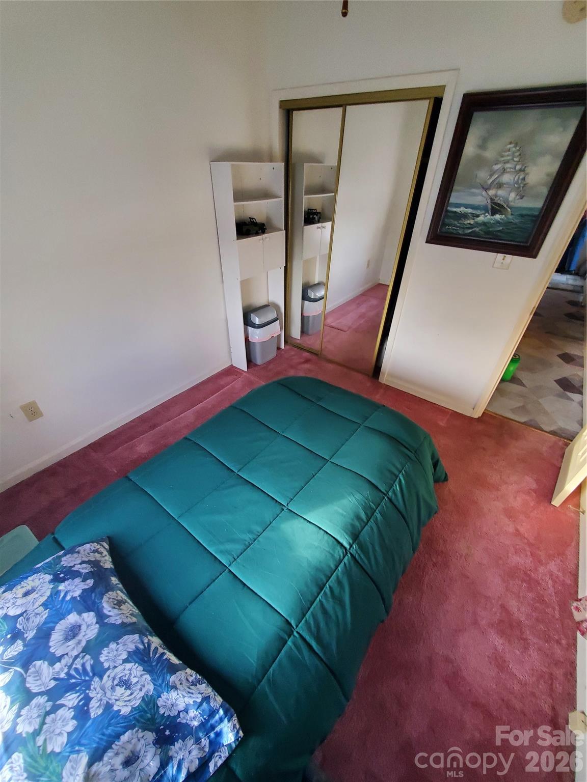 101 N Cardinal Drive Property Photo 12