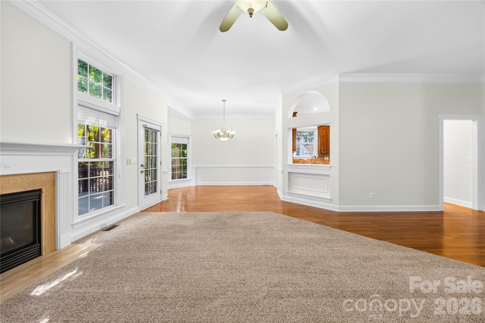 9325 Brown Gelly Drive Property Photo 10