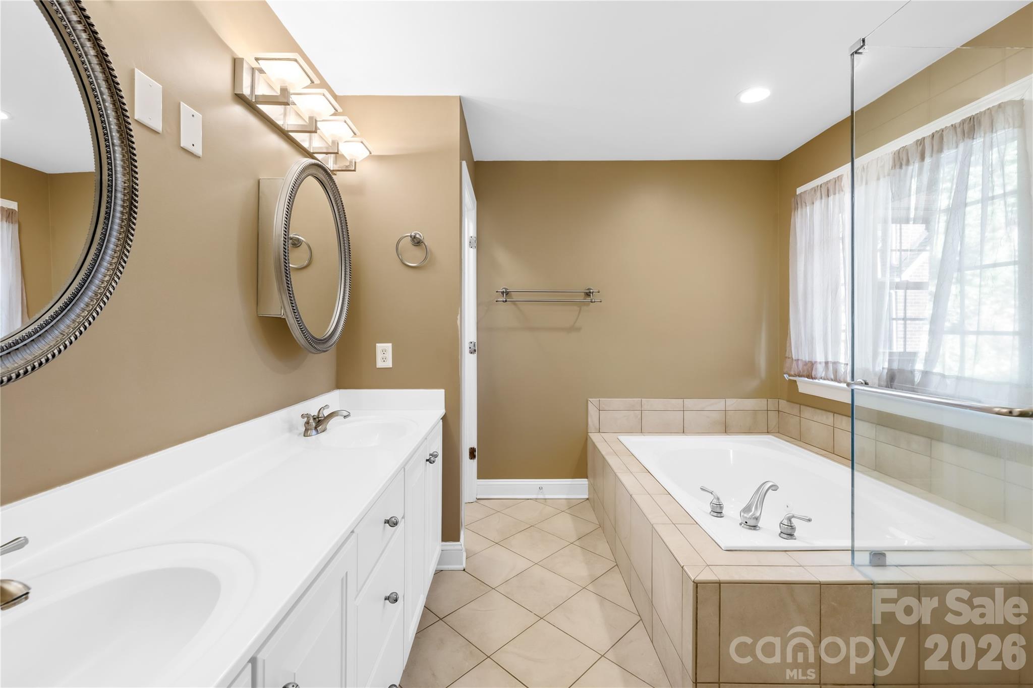 9325 Brown Gelly Drive Property Photo 25