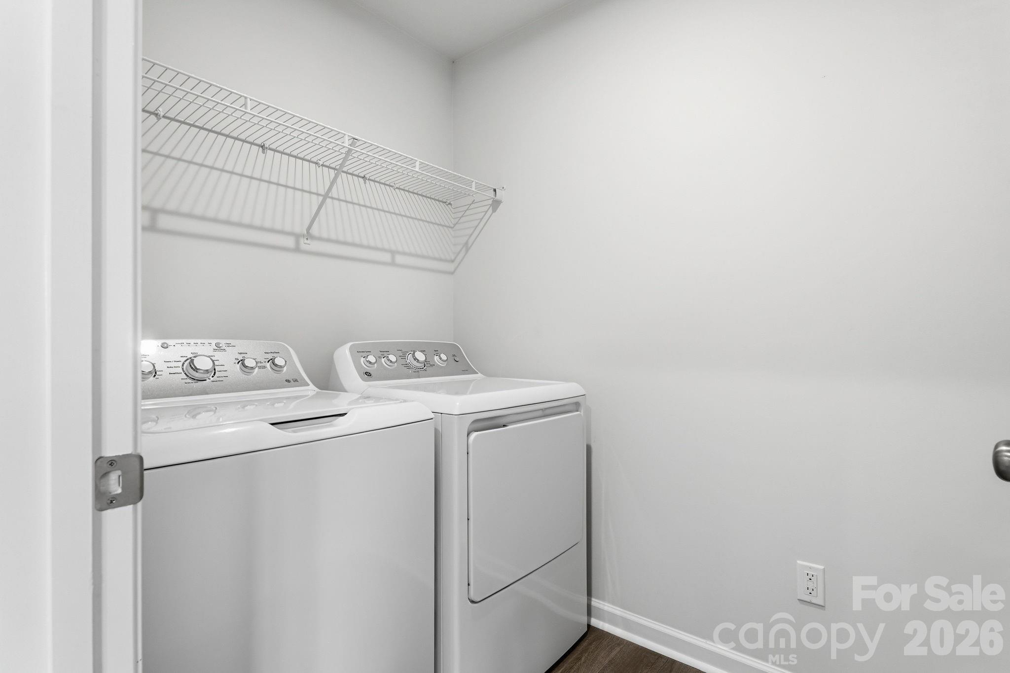 1484 Ardmore Drive Property Photo 17