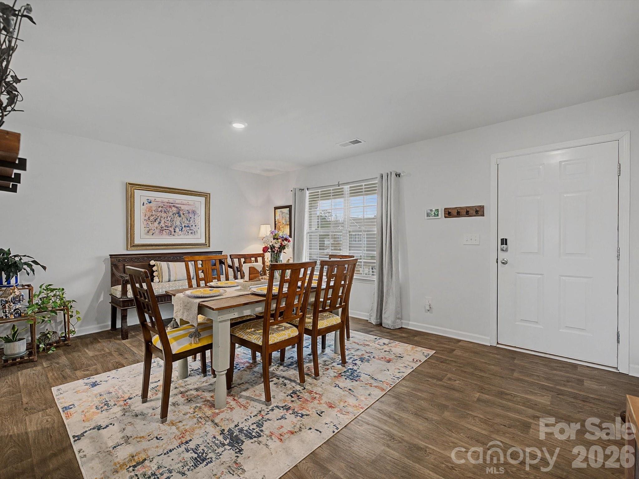 1718 Gaston Mountain Drive Property Photo 4