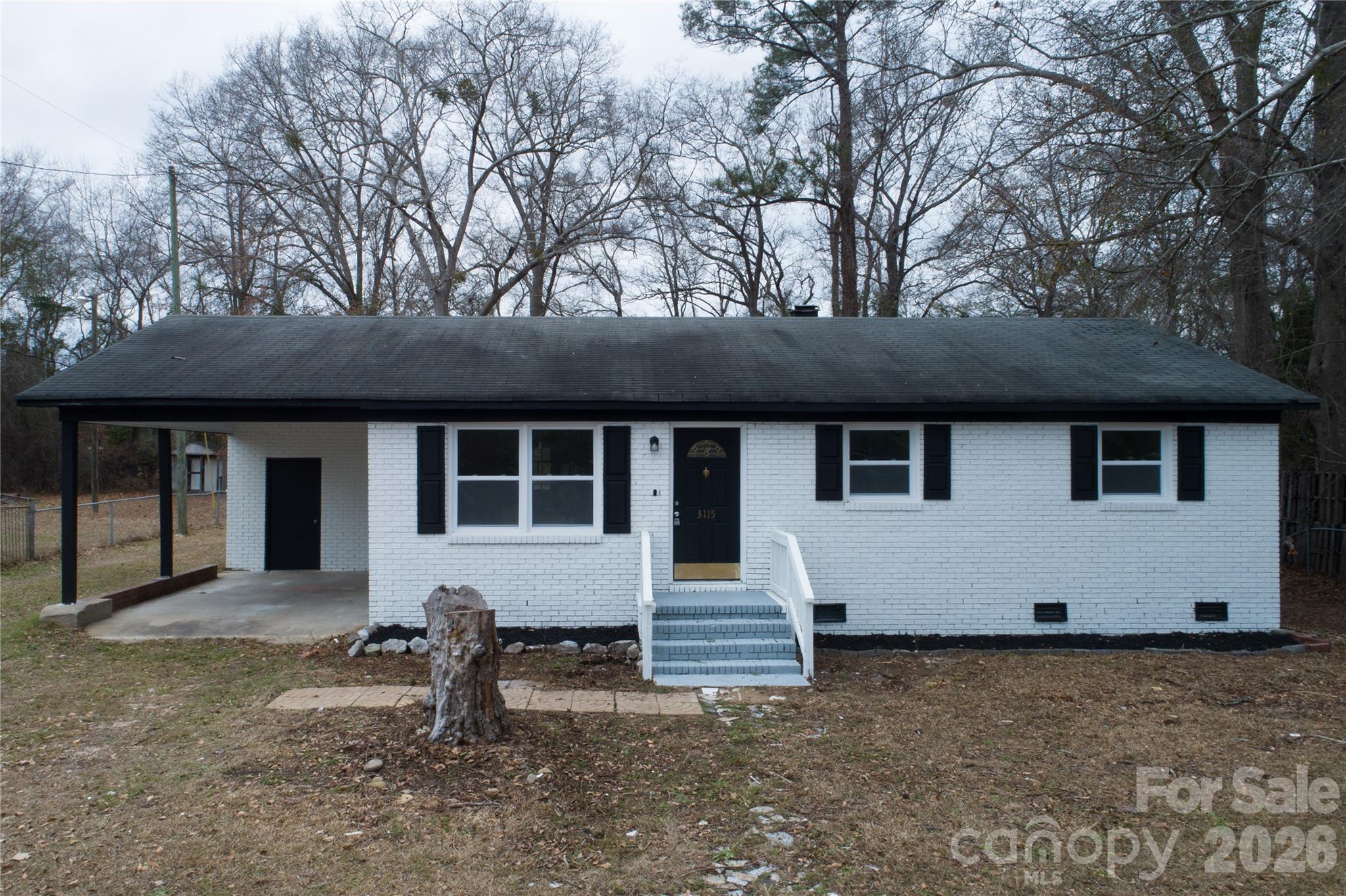 3115 Crestview Drive Property Photo 2