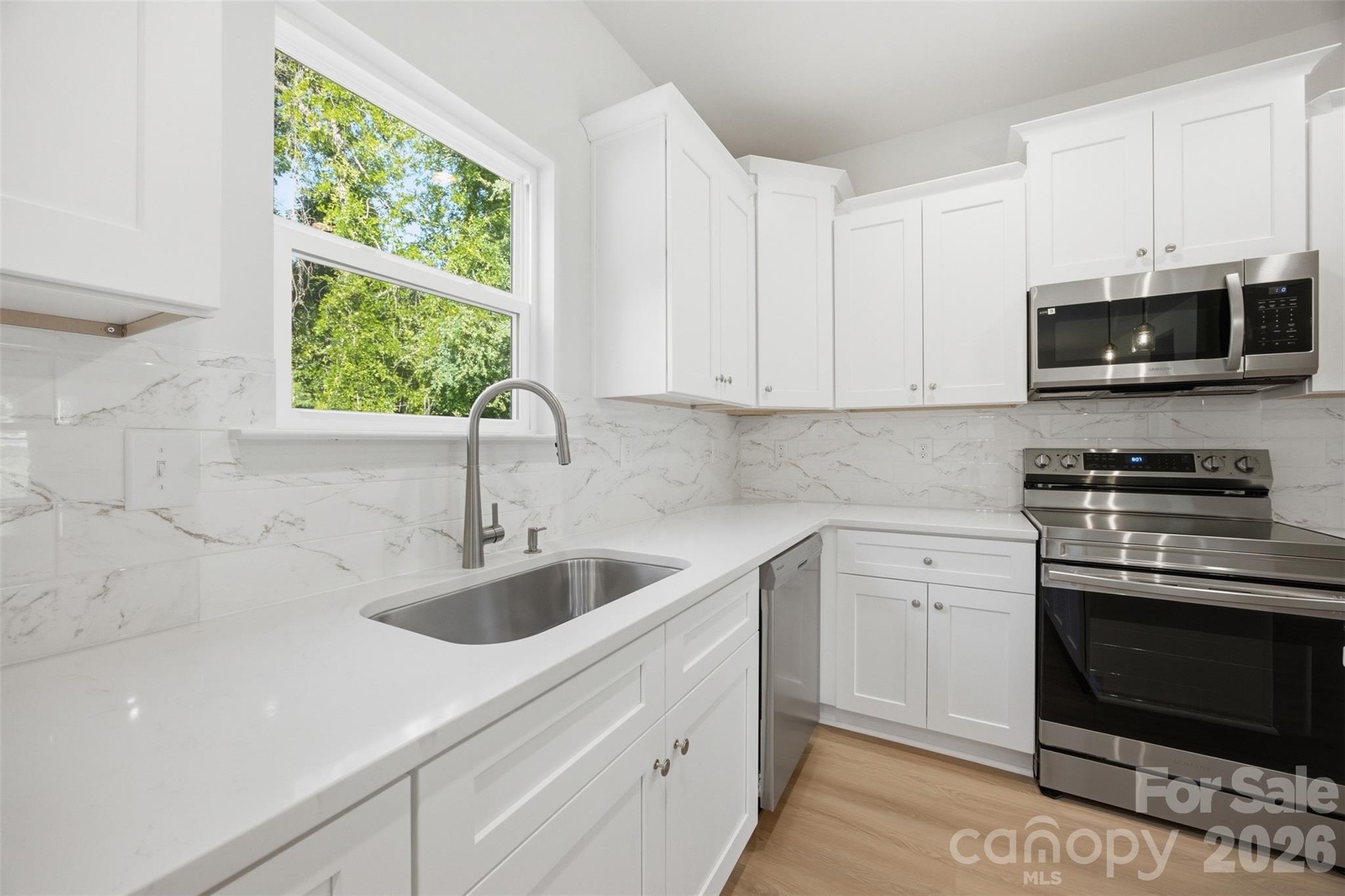 8425 Old Plank Road Property Photo 4