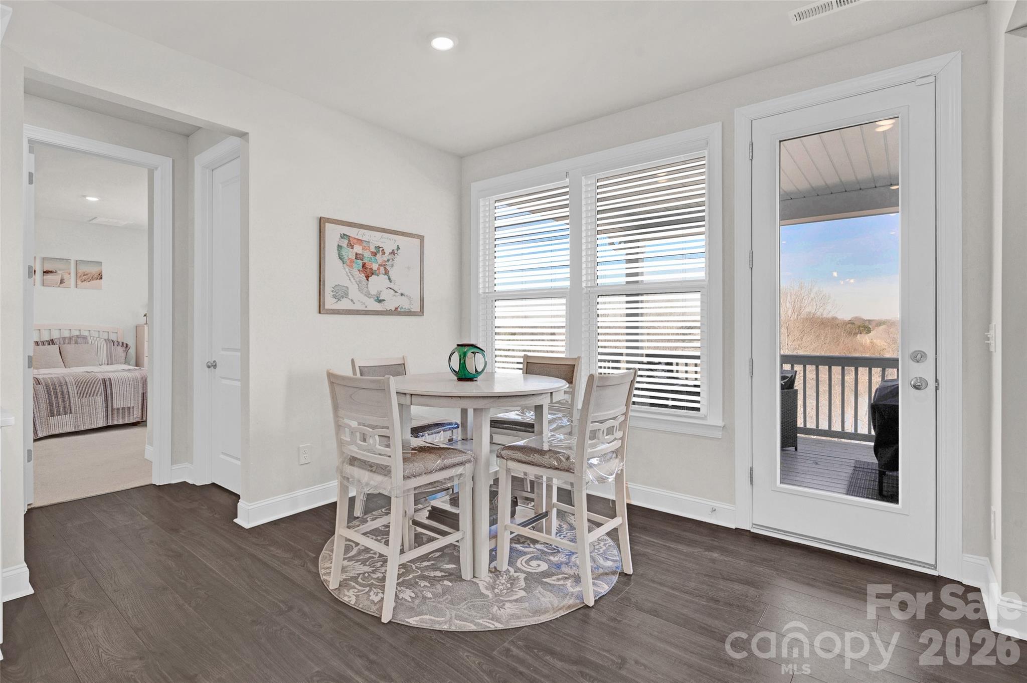 309 W Waterlynn Road Property Photo 11