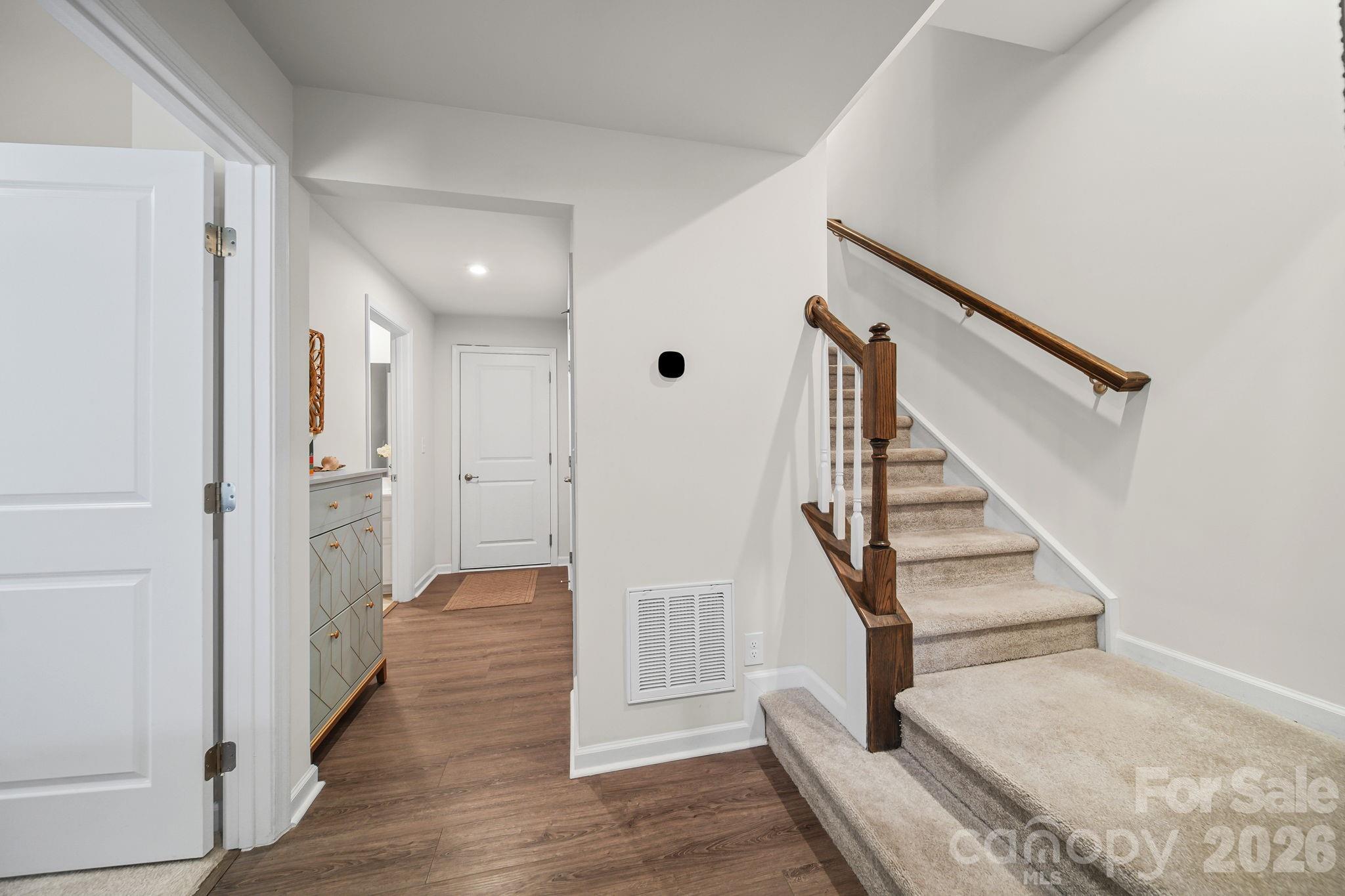 3501 Timber Mill Drive Property Photo 5