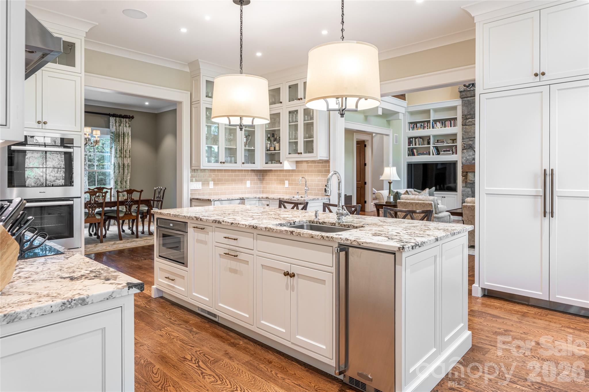402 Vanderbilt Road Property Photo 17