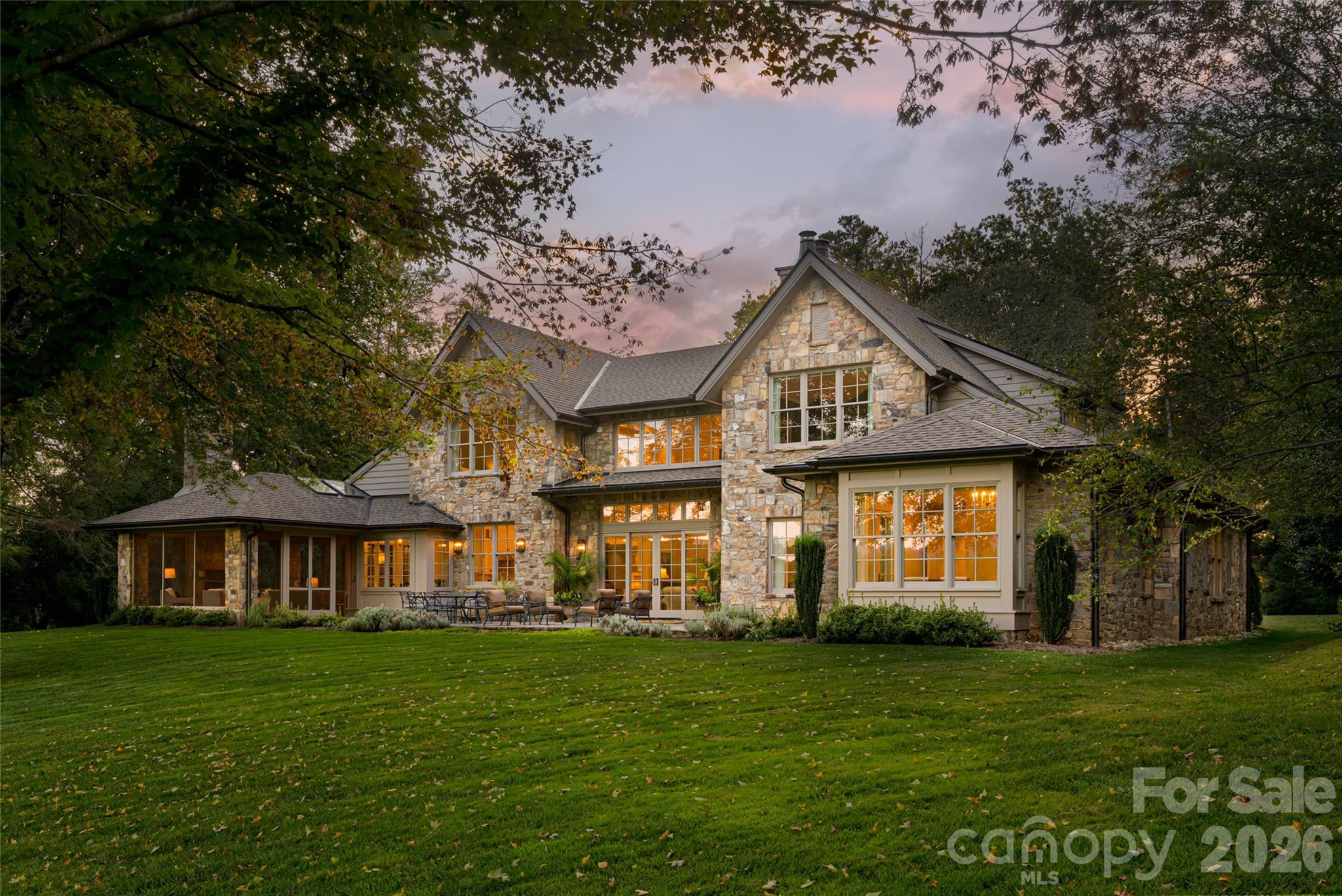 402 Vanderbilt Road Property Photo 47