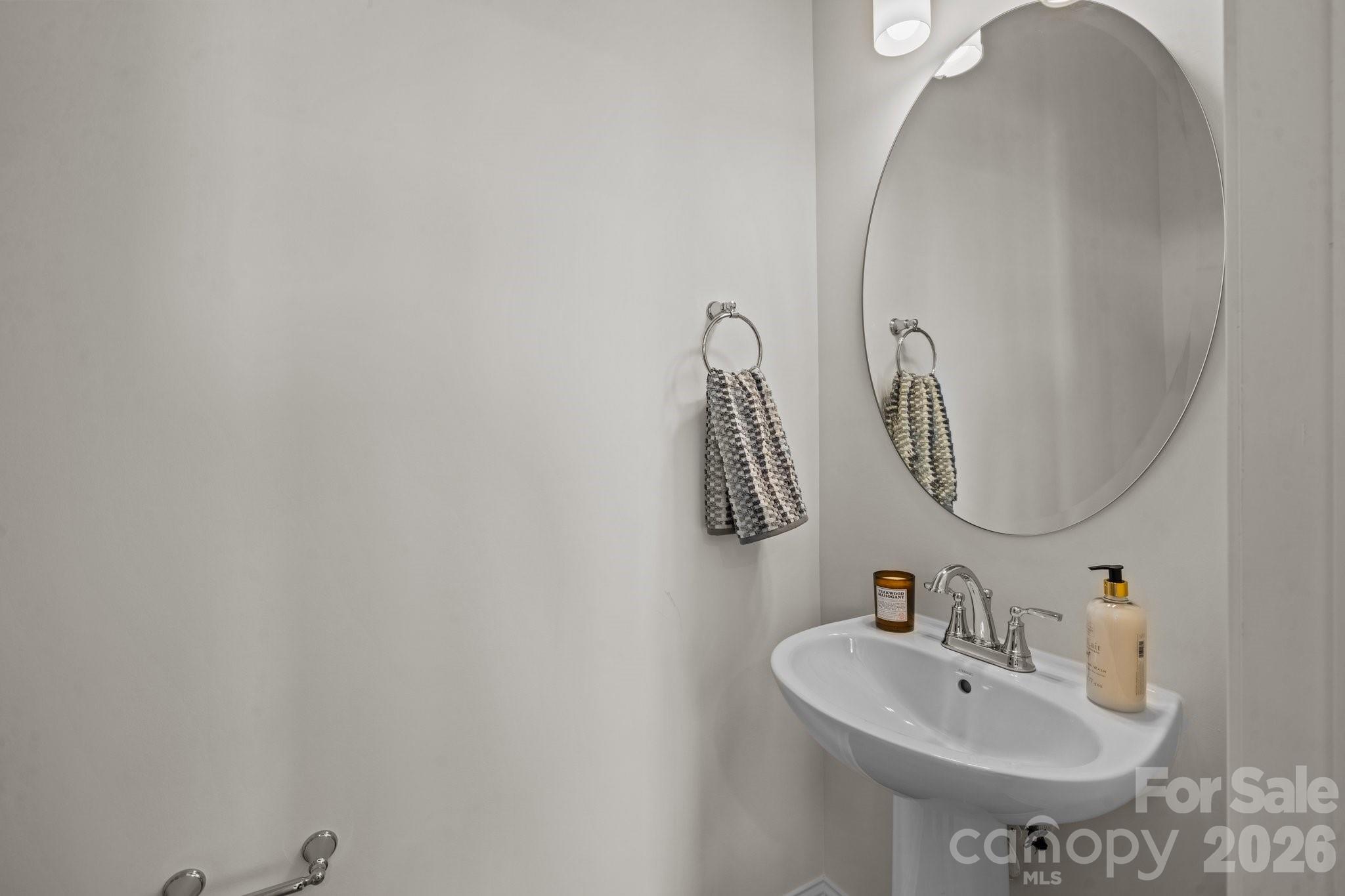 3023 Rozzelles Ferry Road Property Photo 9