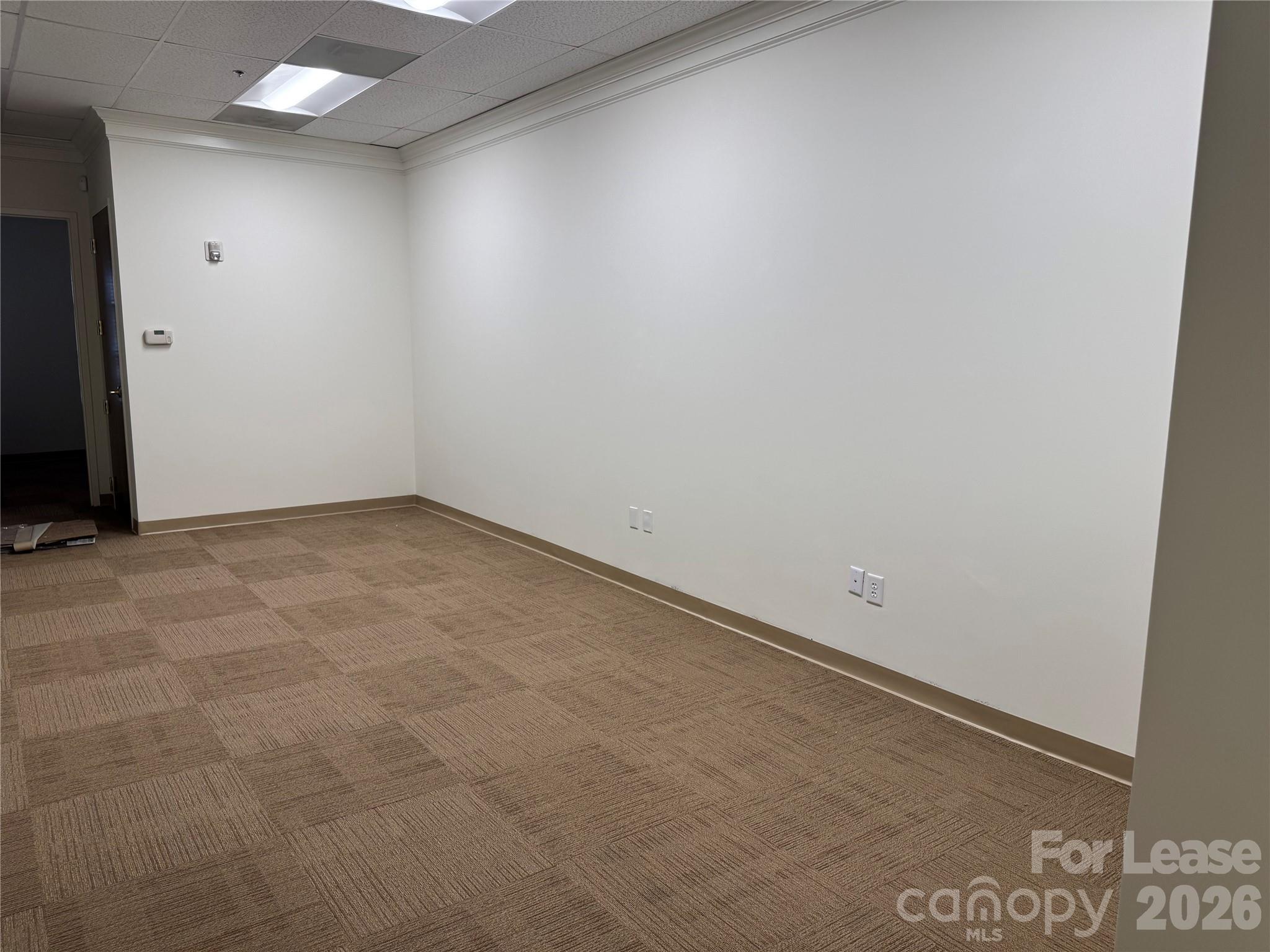 19520 W Catawba Avenue Property Photo 10