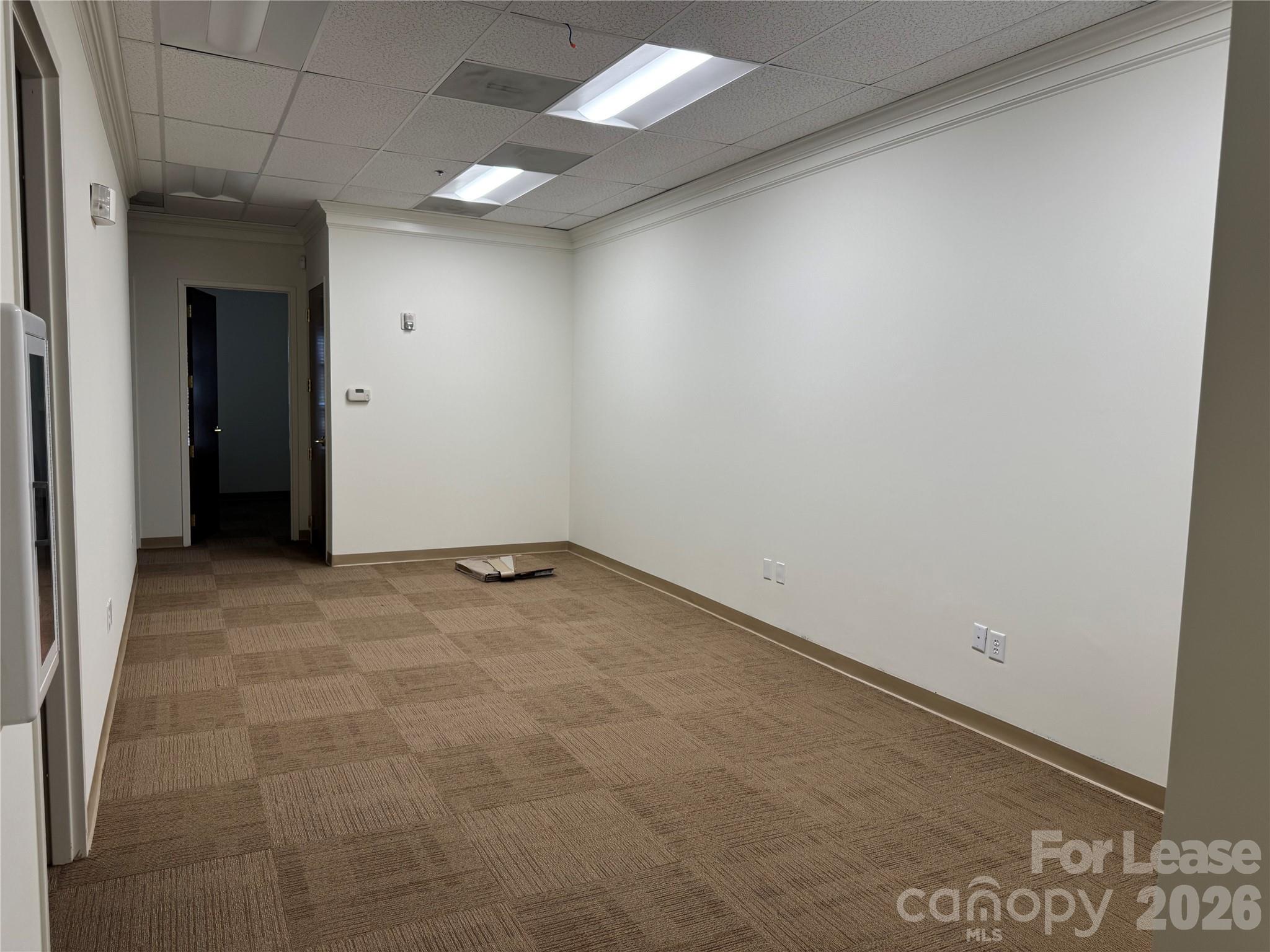 19520 W Catawba Avenue Property Photo 11