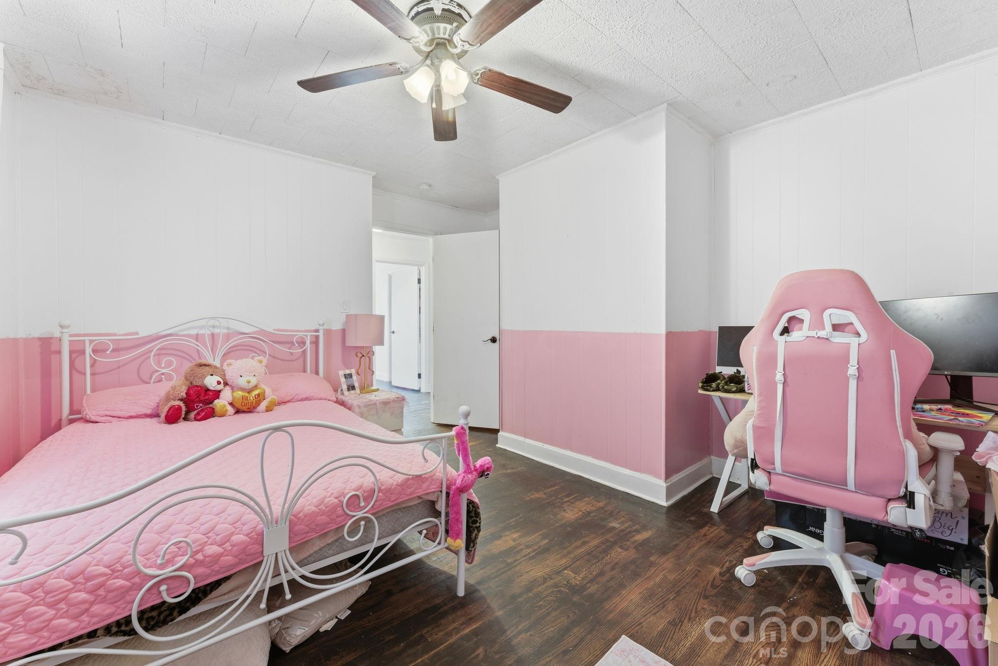802 Chesterfield Avenue Property Photo 11