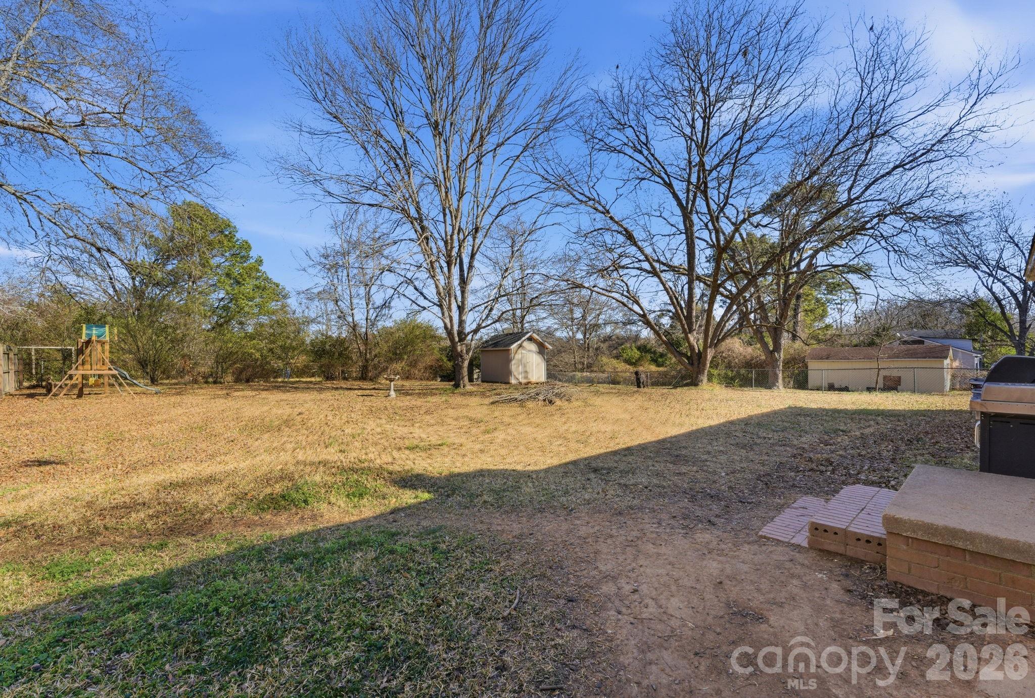 802 Chesterfield Avenue Property Photo 12