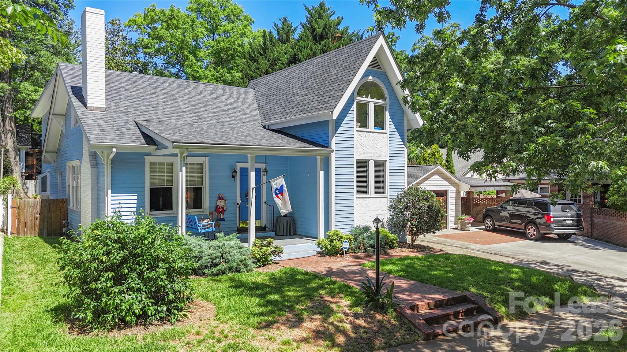 1610 Park Road Property Photo 1