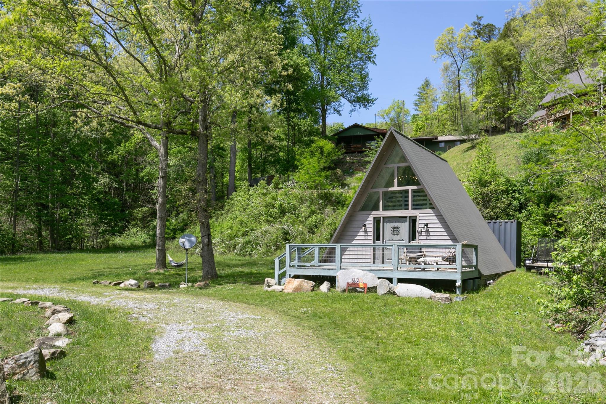 820 Shuler Lake Road Property Photo 13