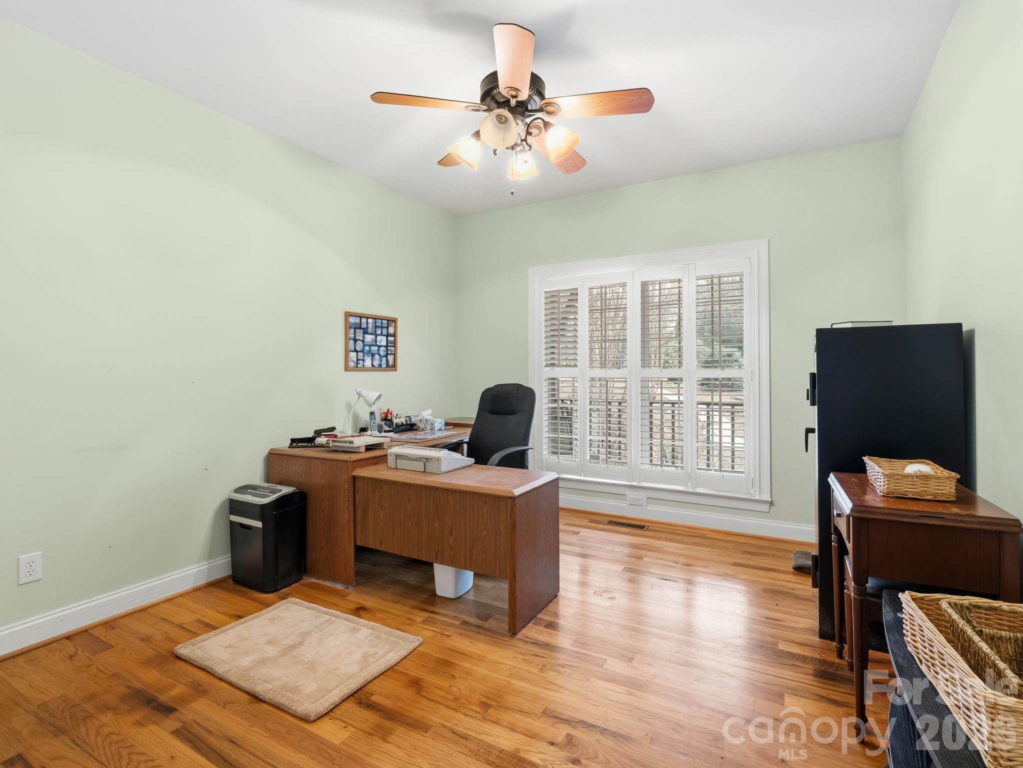 220 Jonathan Creek Drive Property Photo 18