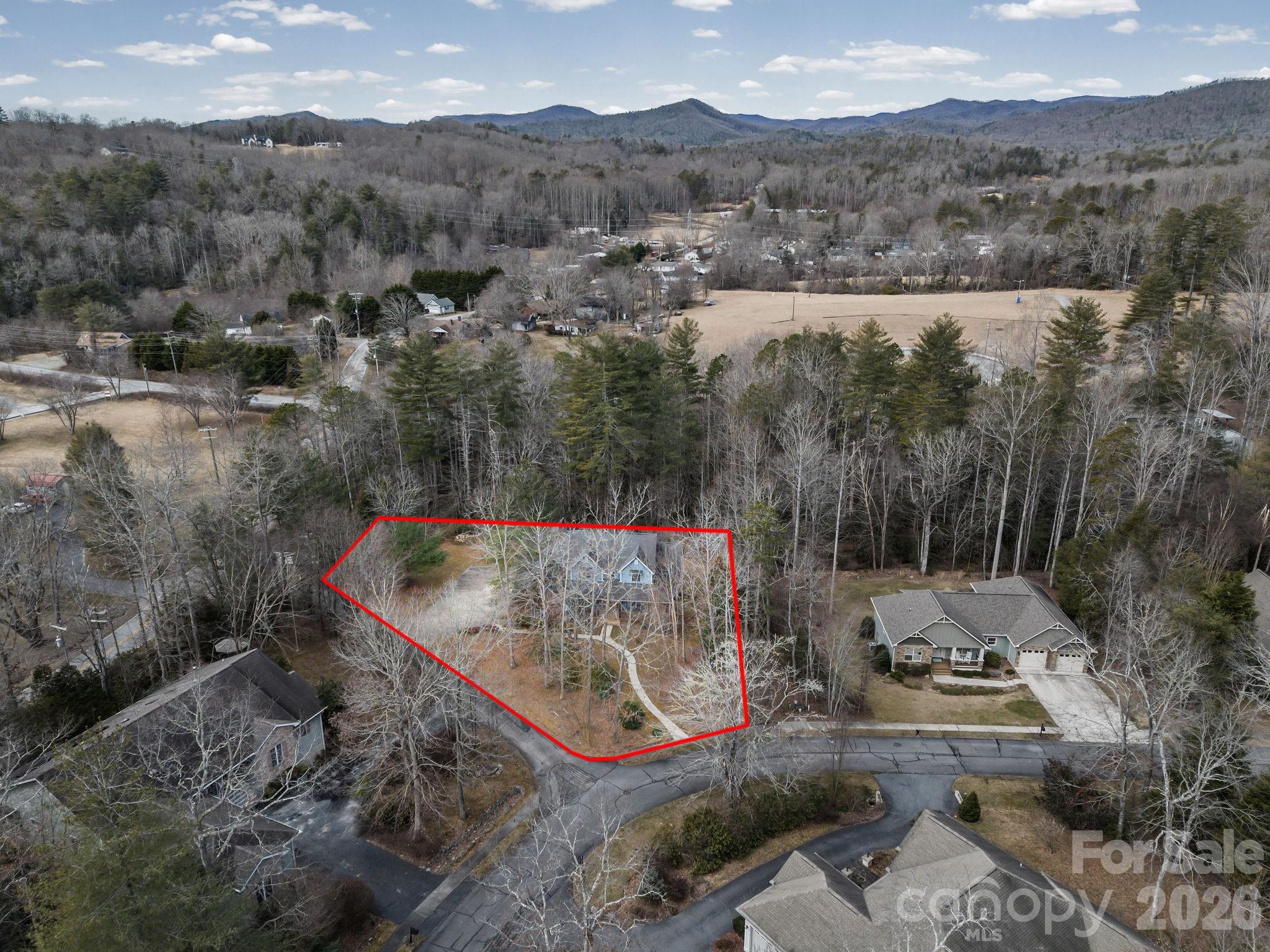 220 Jonathan Creek Drive Property Photo 30