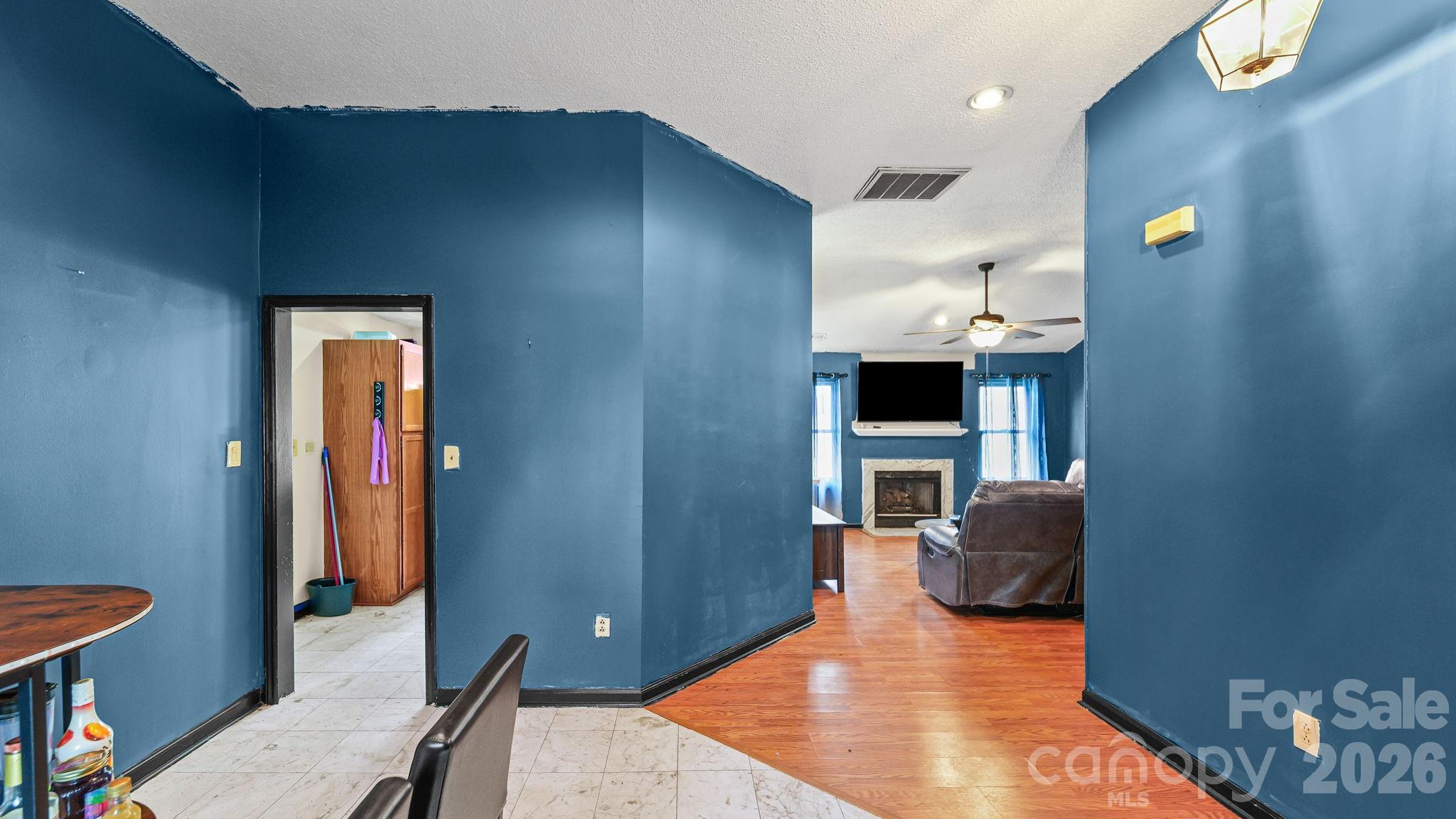 5713 Ebley Lane Property Photo 8