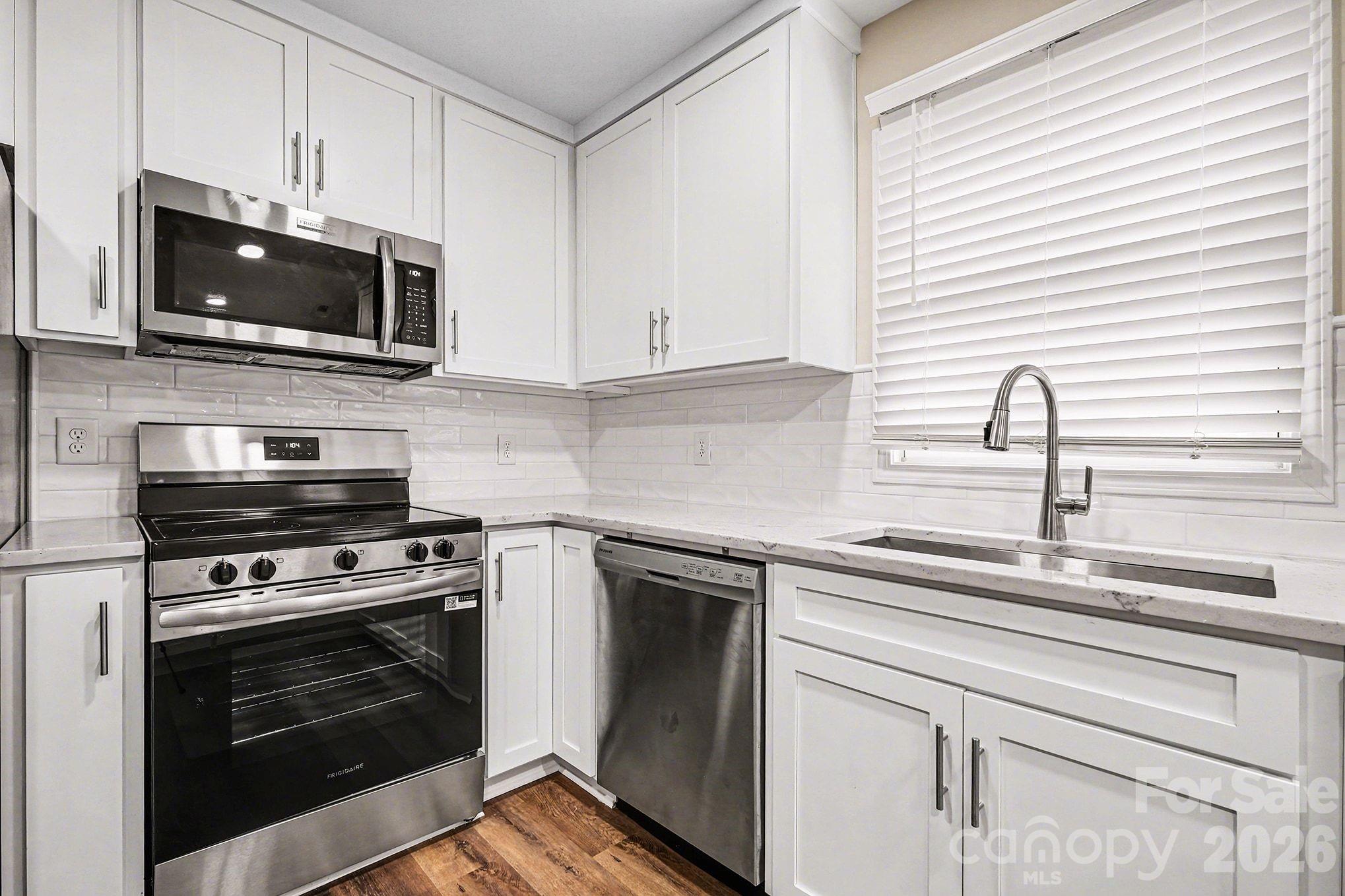 416 N Pine Street Property Photo 14