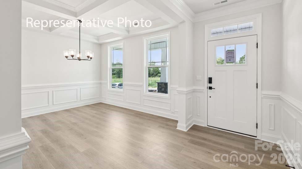 7505 Bainbridge Road Property Photo 2
