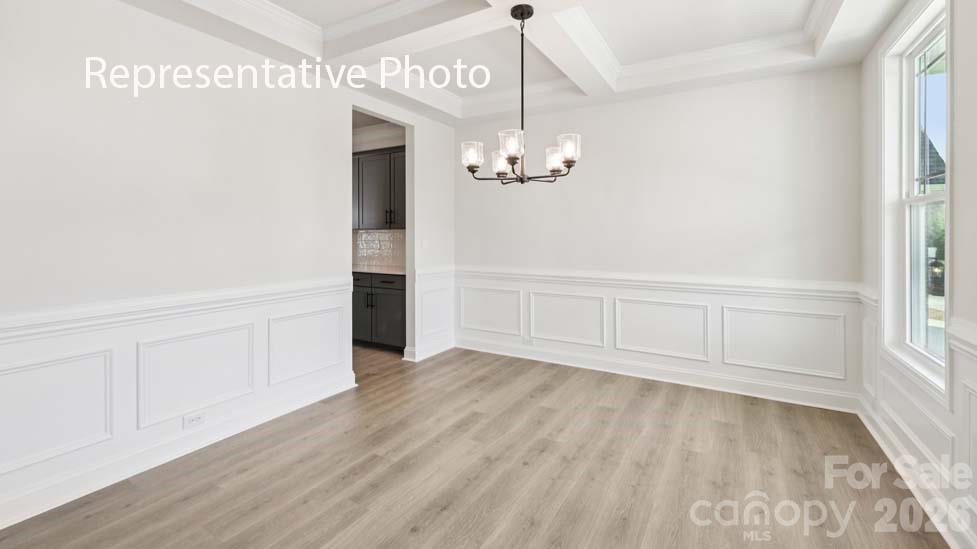 7505 Bainbridge Road Property Photo 4