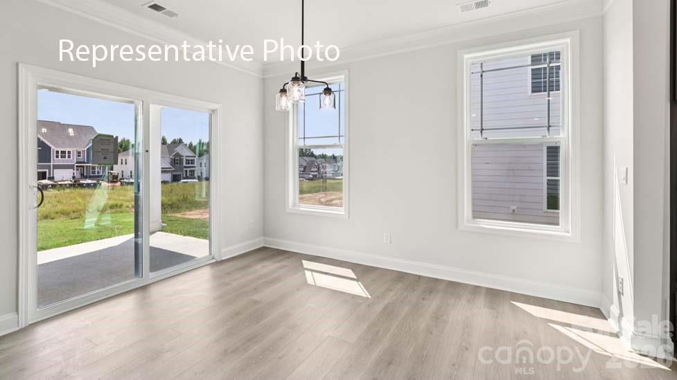 7505 Bainbridge Road Property Photo 11