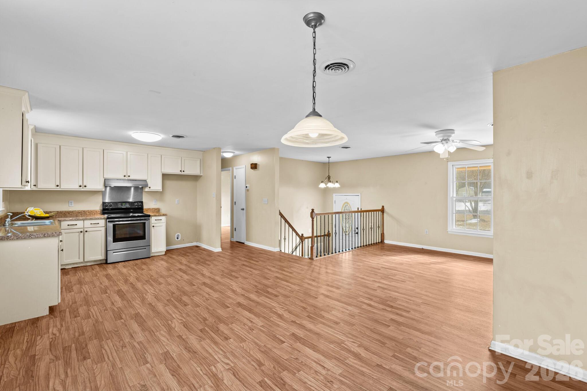 535 Log Barn Road Property Photo 16