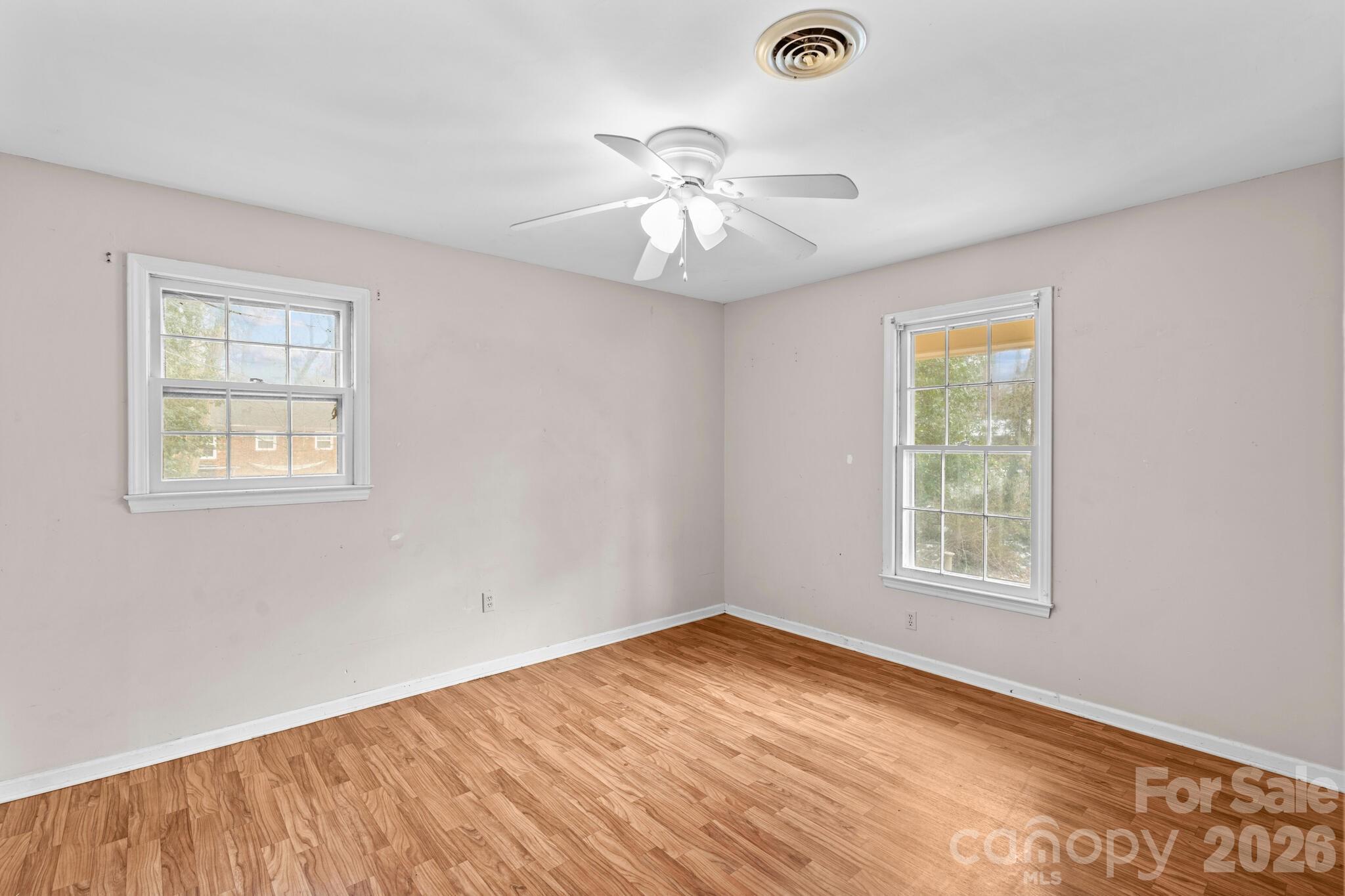 535 Log Barn Road Property Photo 29