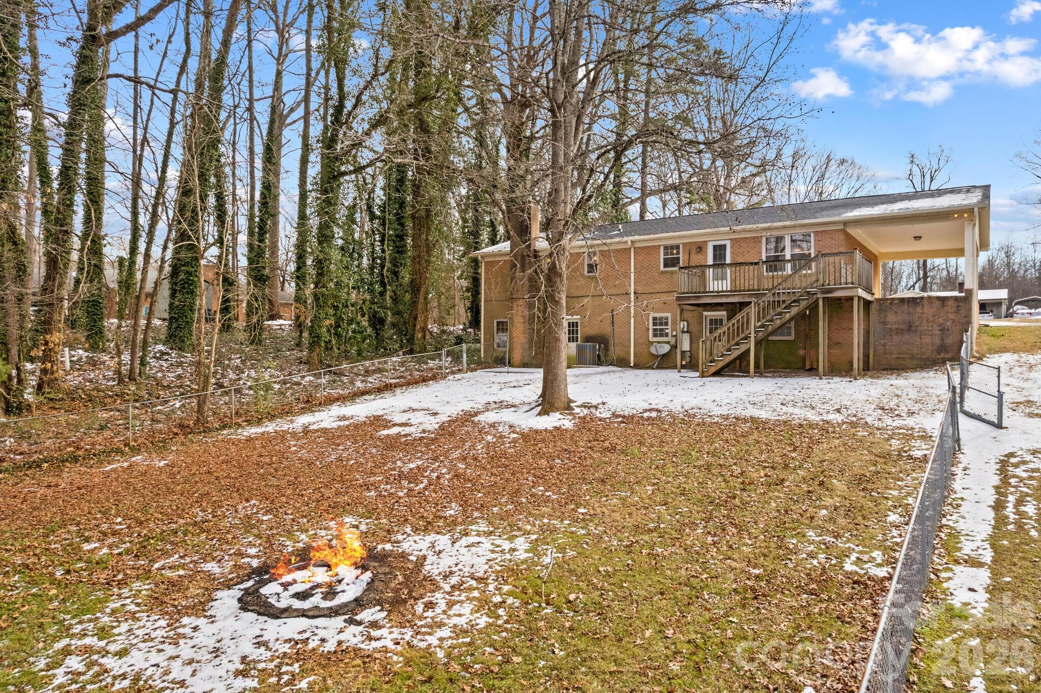535 Log Barn Road Property Photo 47