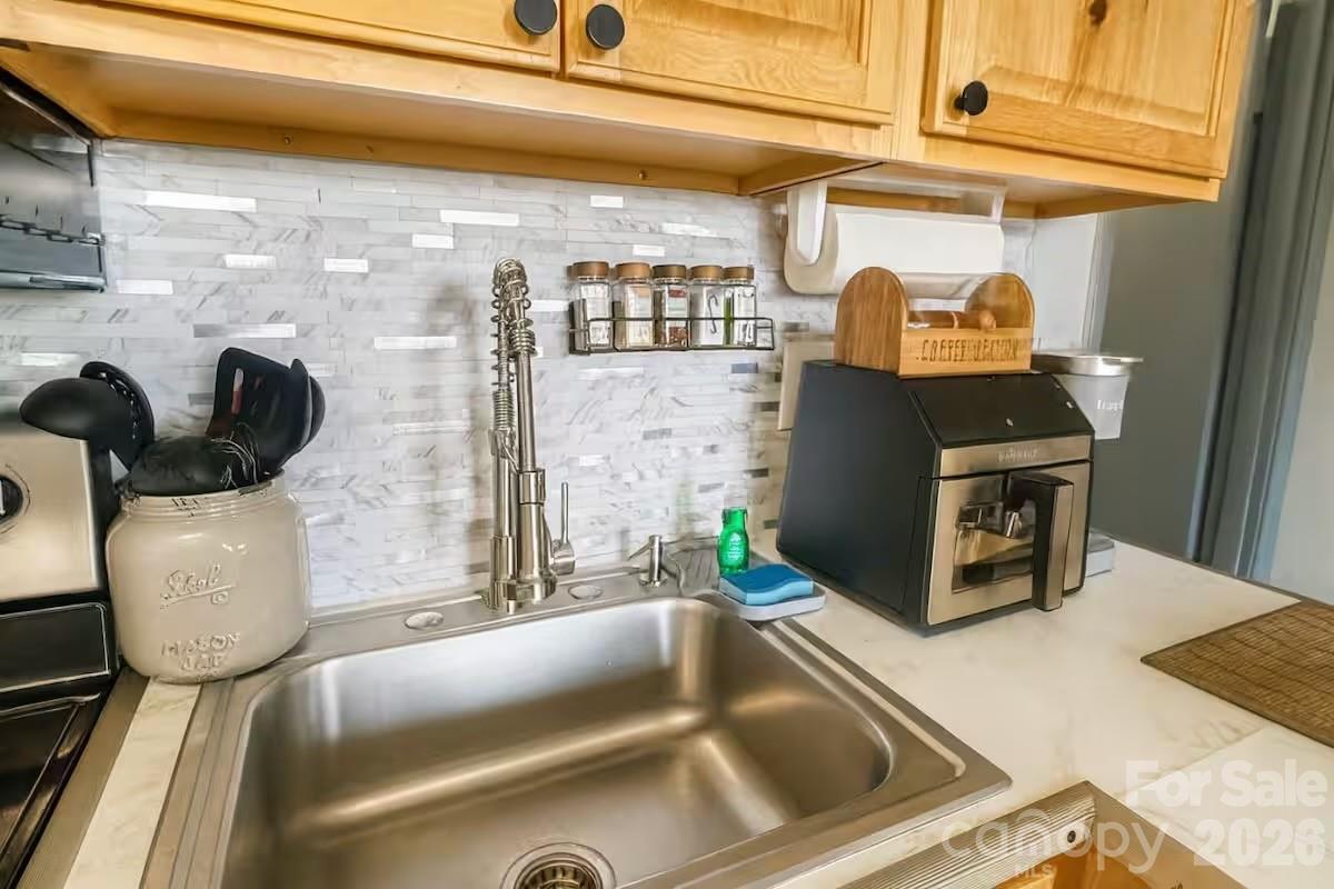 101 Sugar Ski Drive Property Photo 10