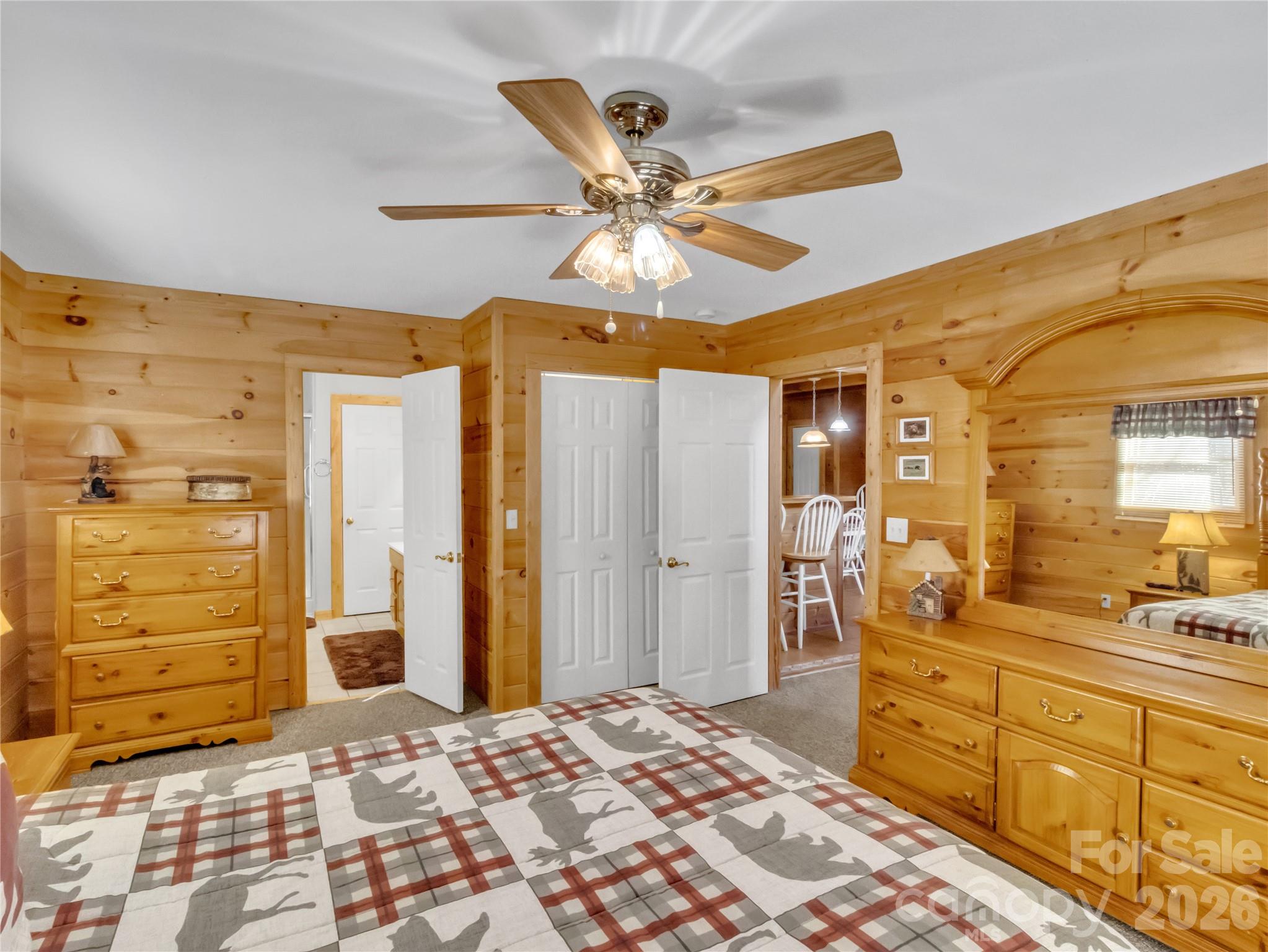 30 Edgewater Lane Property Photo 13