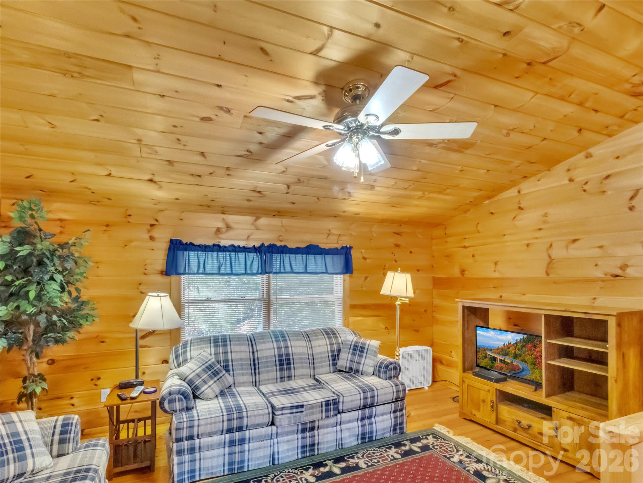 30 Edgewater Lane Property Photo 22