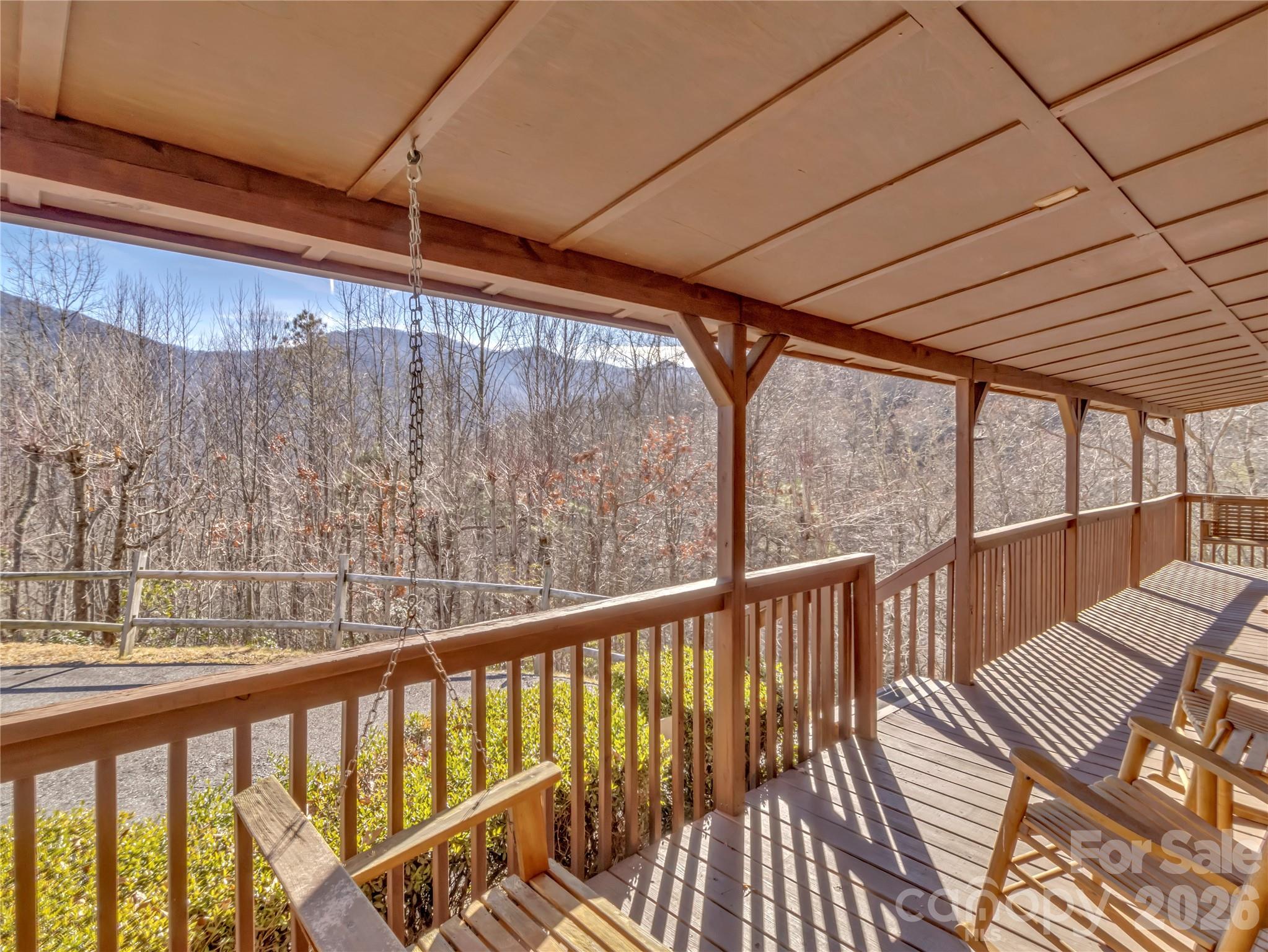 30 Edgewater Lane Property Photo 27