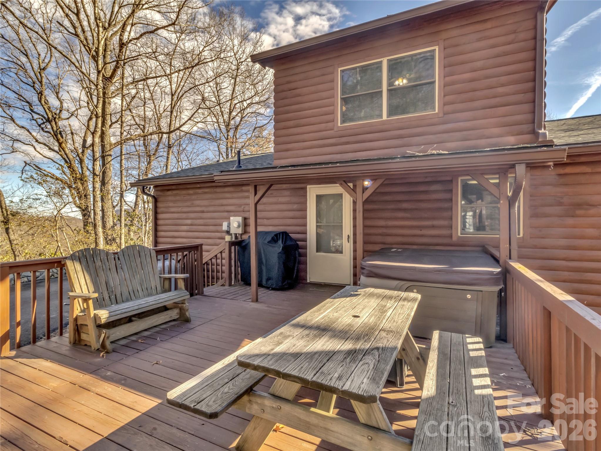 30 Edgewater Lane Property Photo 33