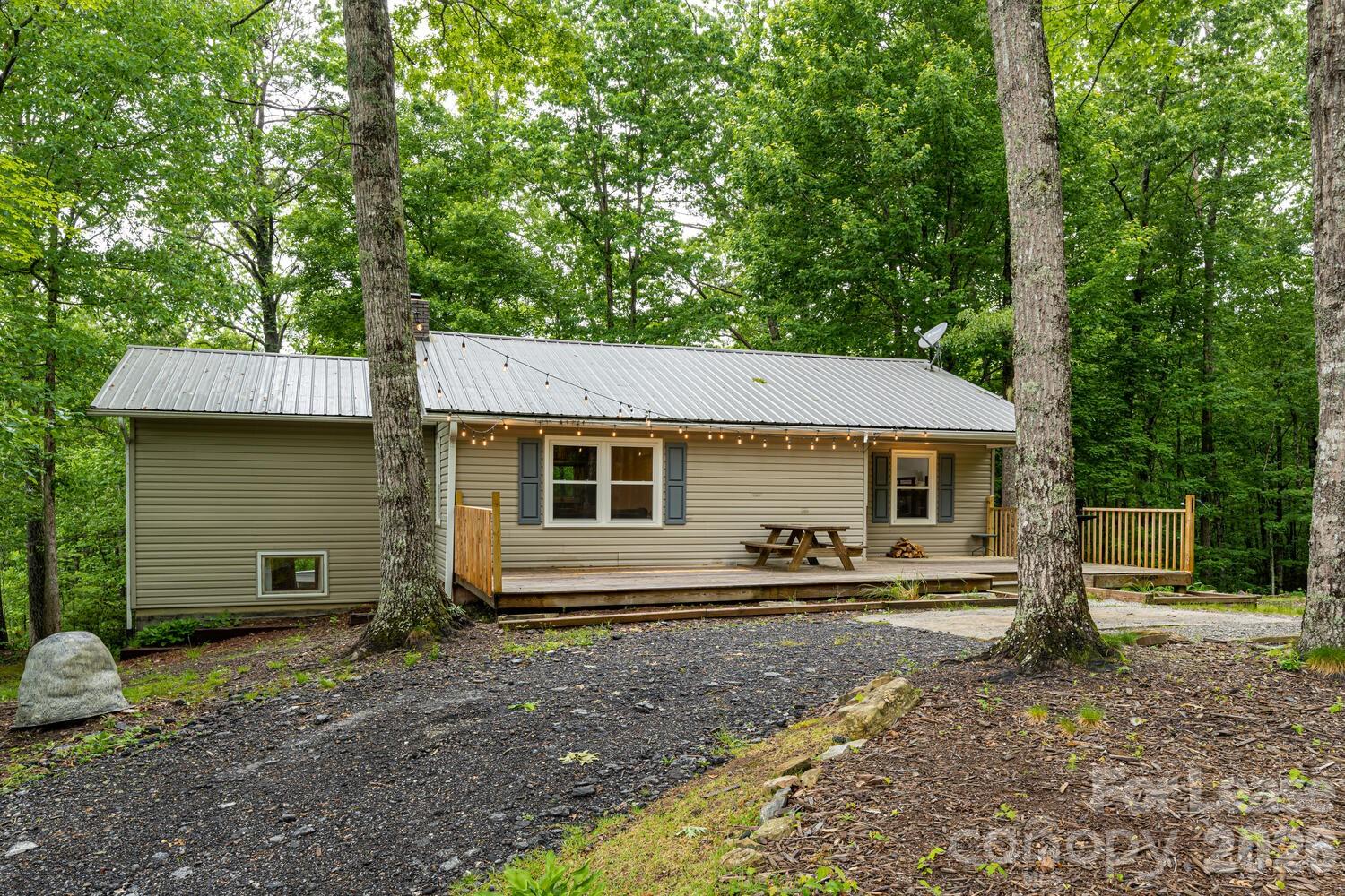 260 Allison Hill Road Property Photo 1