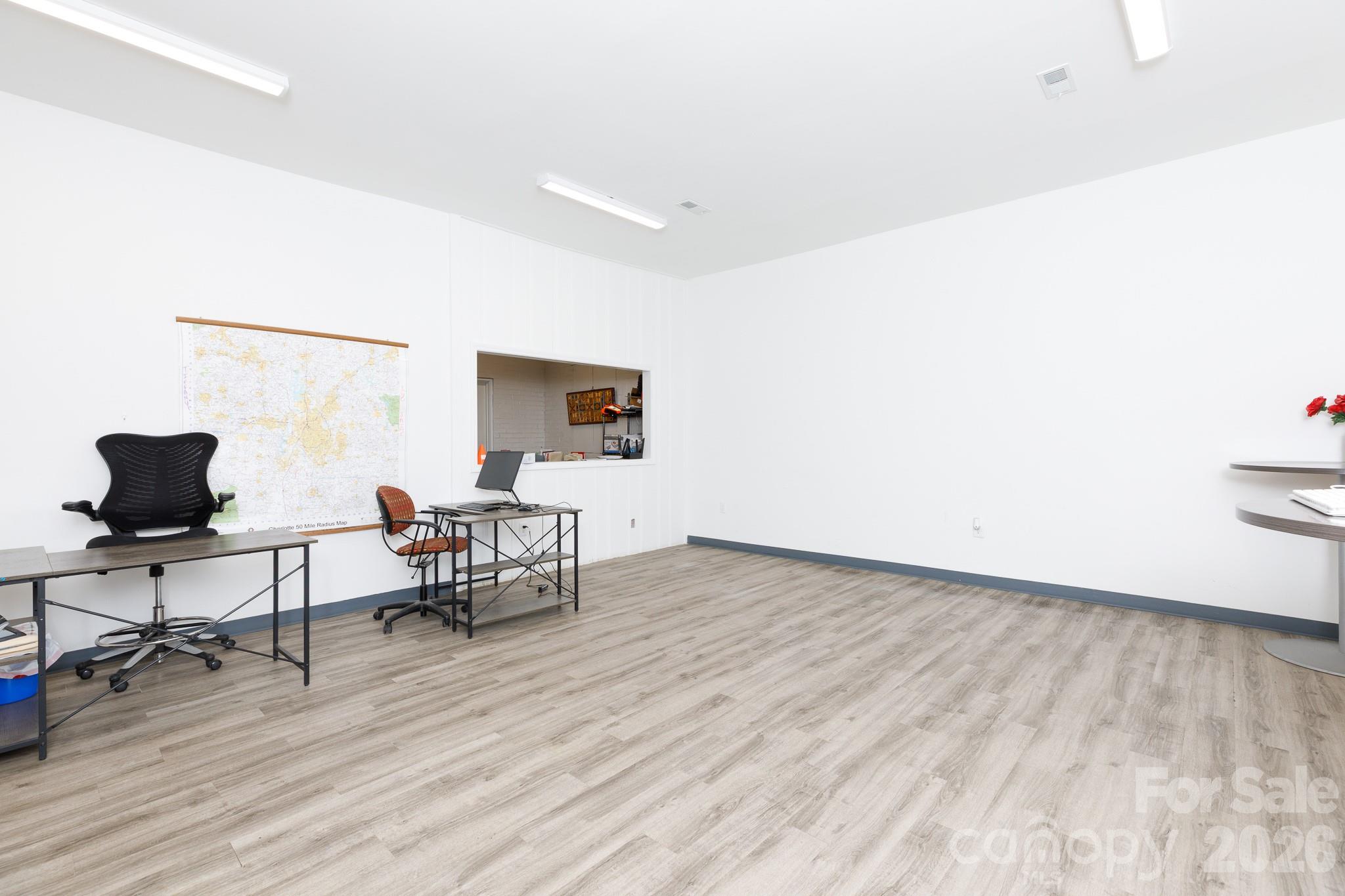 624 Saluda Street Property Photo 16