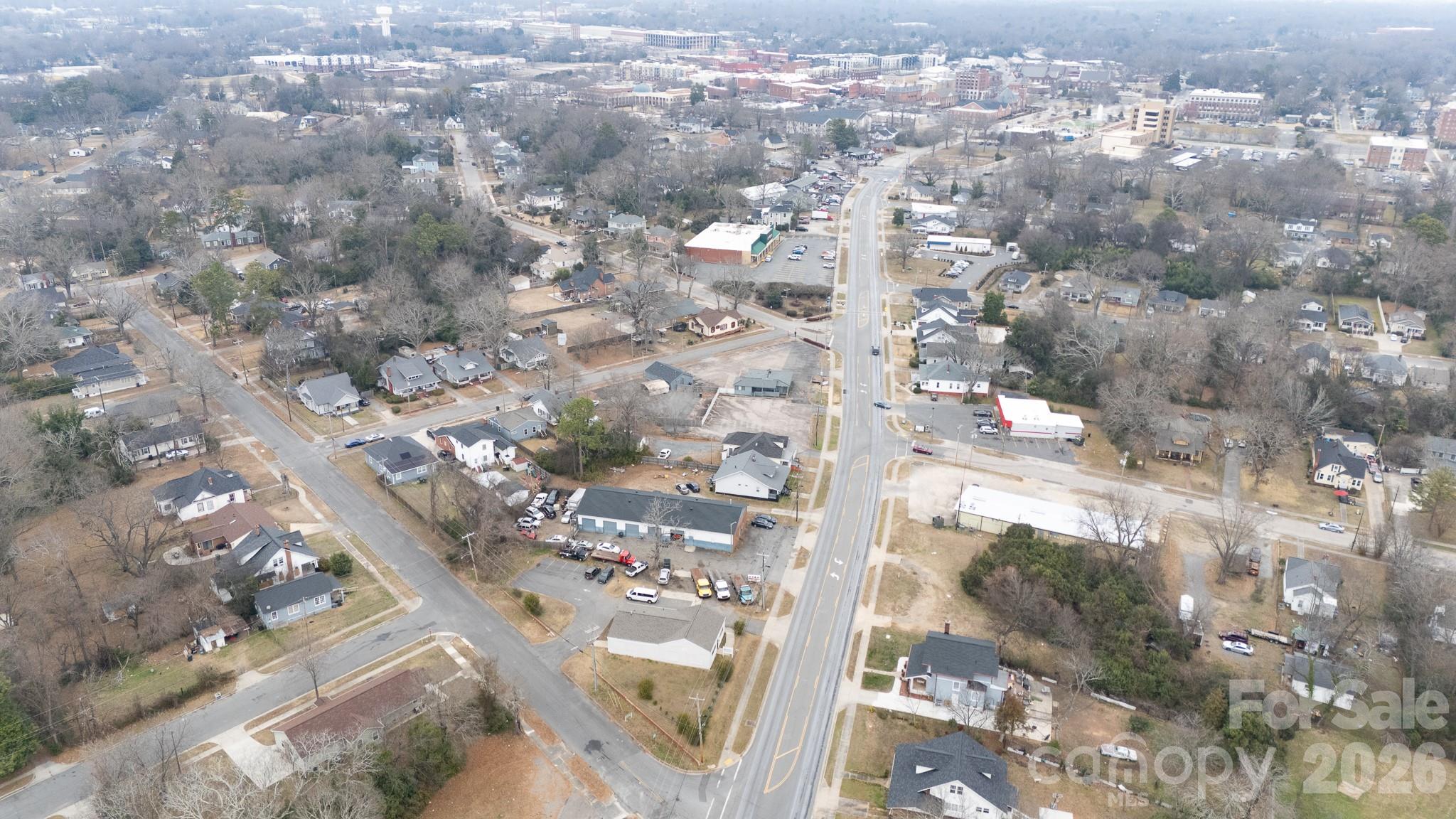 624 Saluda Street Property Photo 22