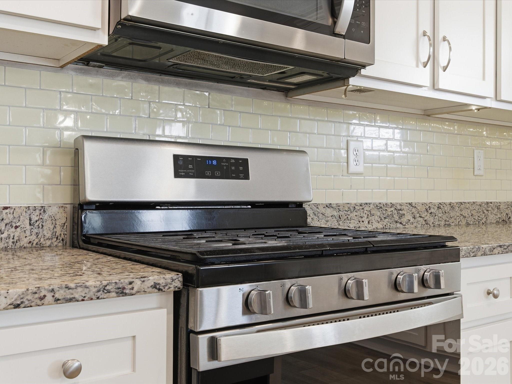 4435 Allenby Place Property Photo 11