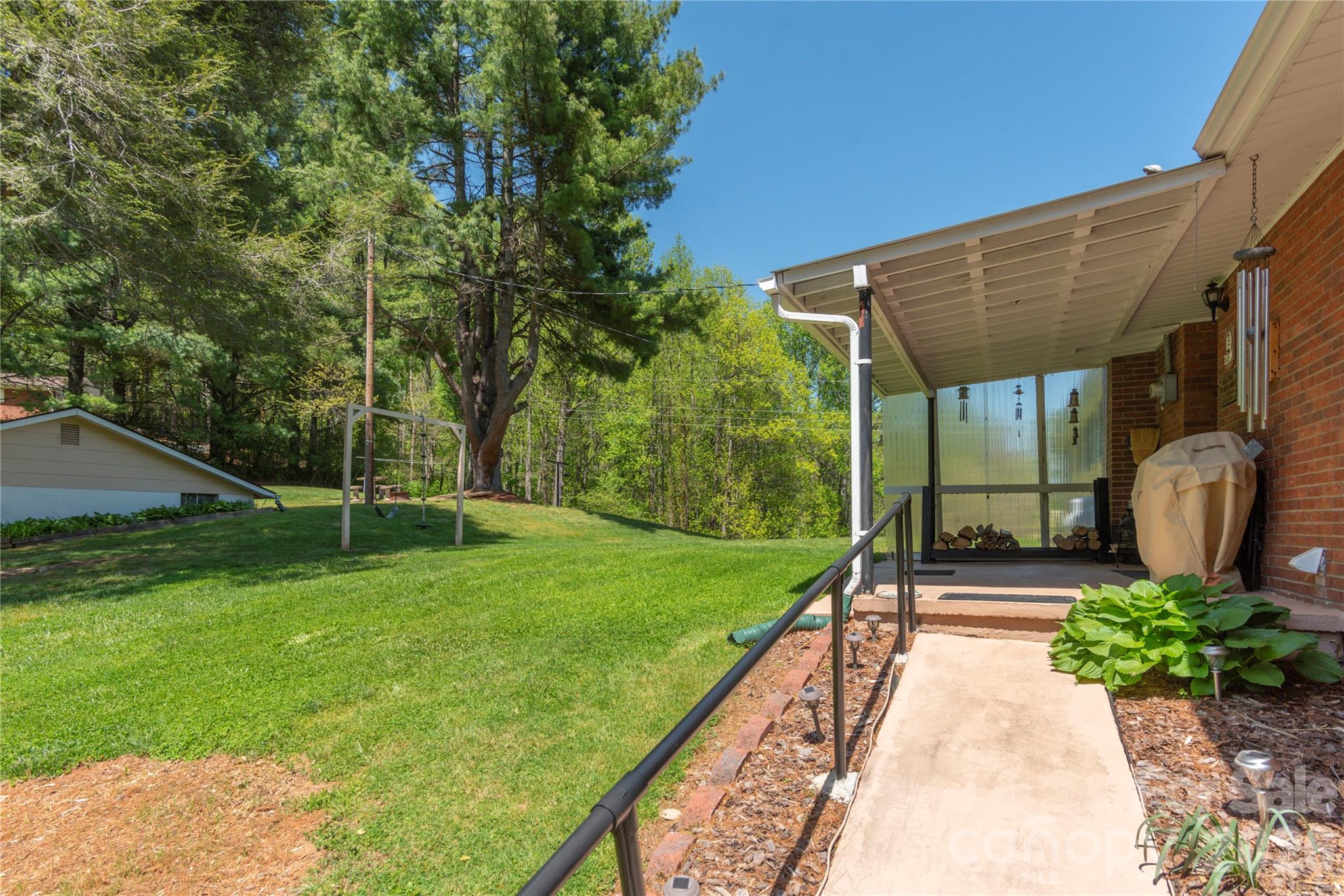 96 Tower Lane Property Photo 3