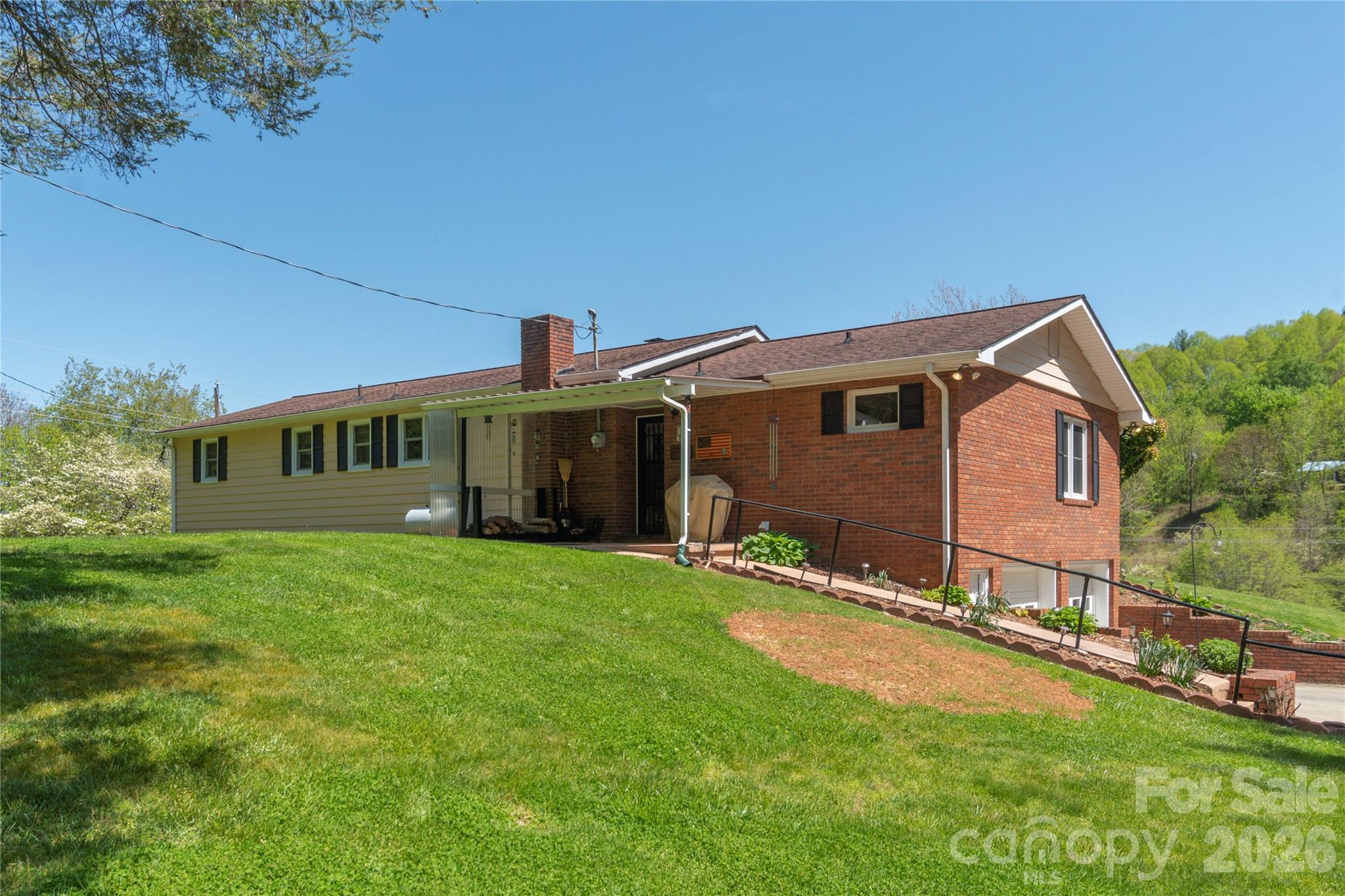 96 Tower Lane Property Photo 22