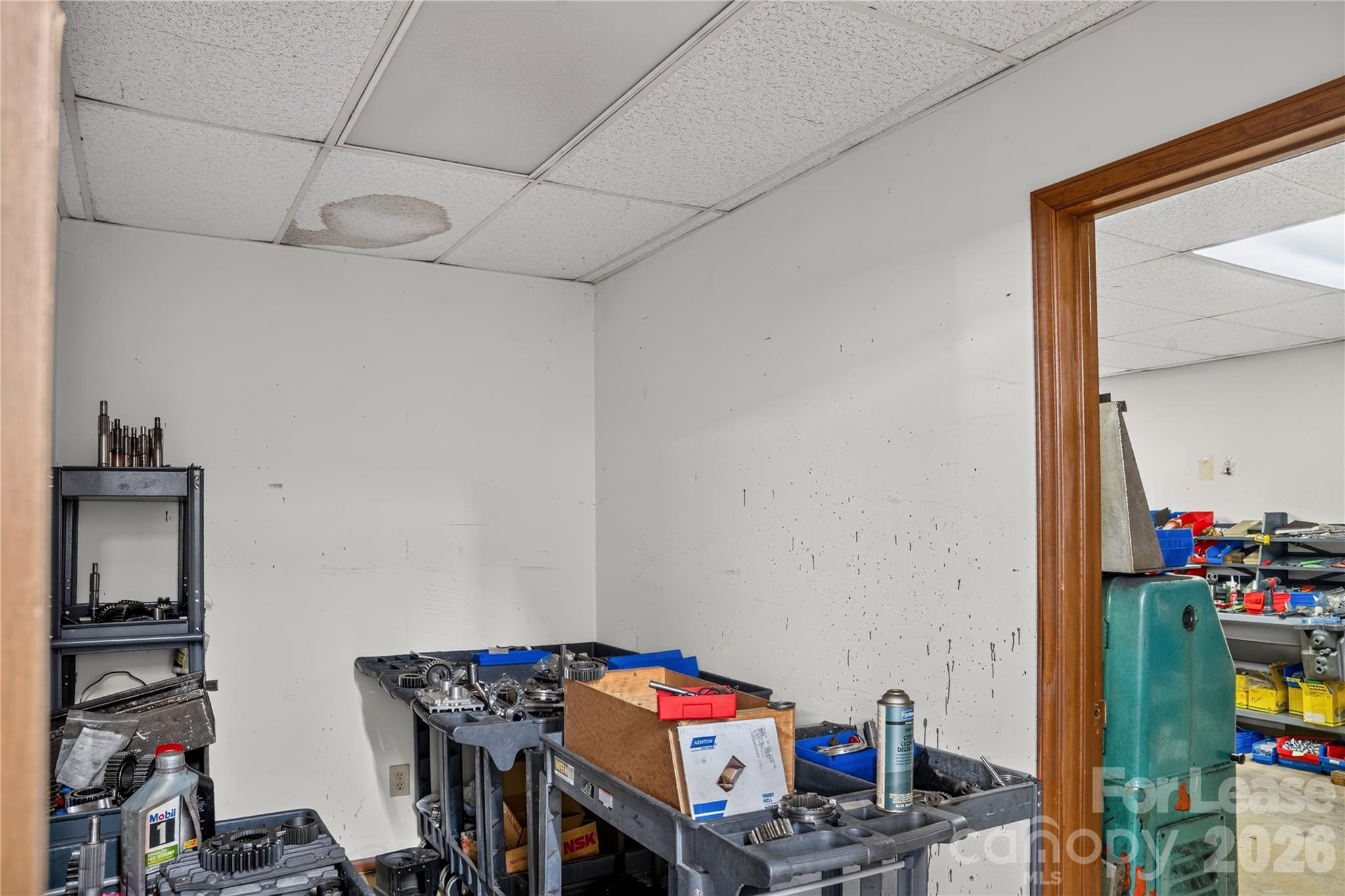 700 N Cannon Boulevard Property Photo 30