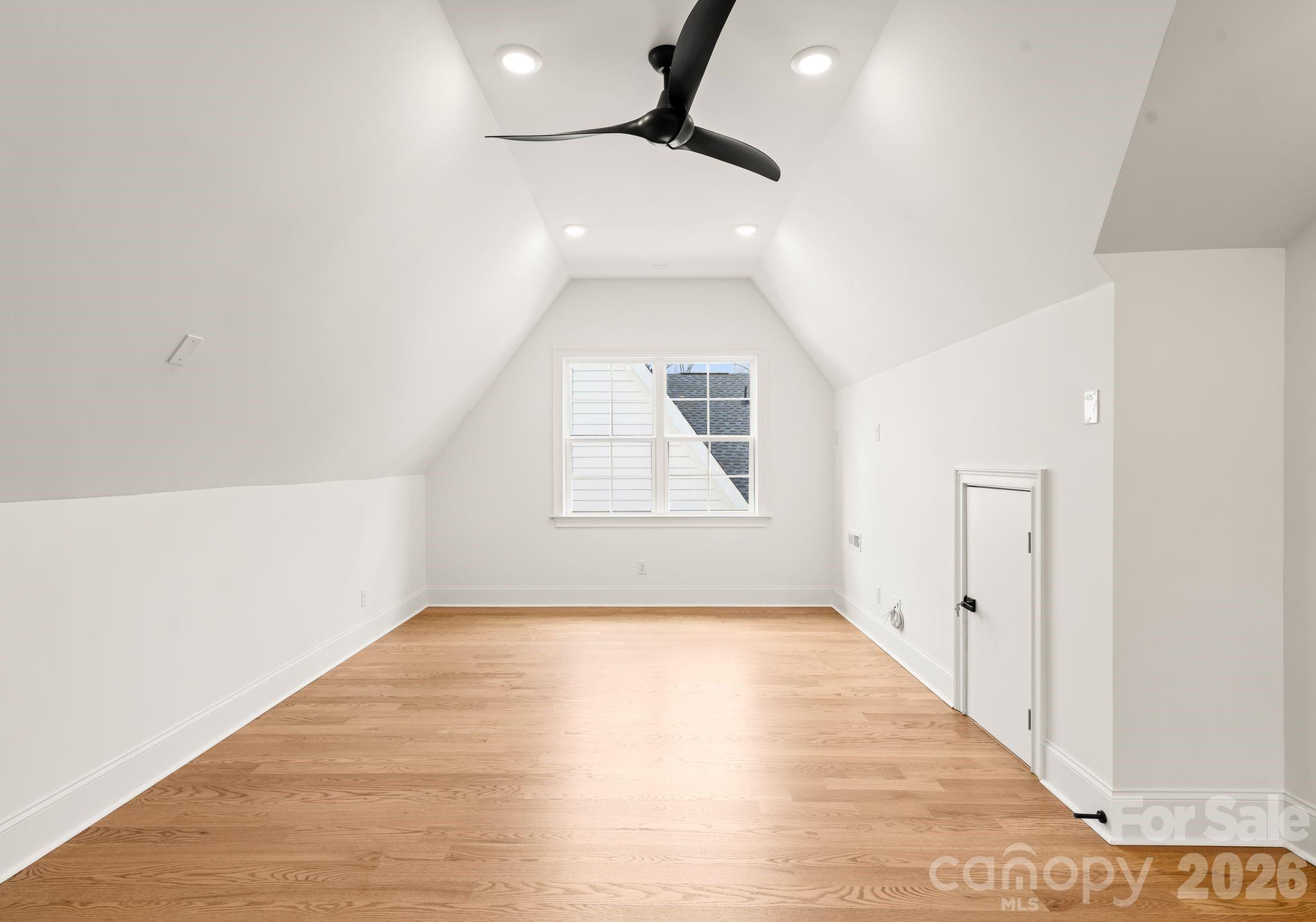 4349 Castleton Road Property Photo 39