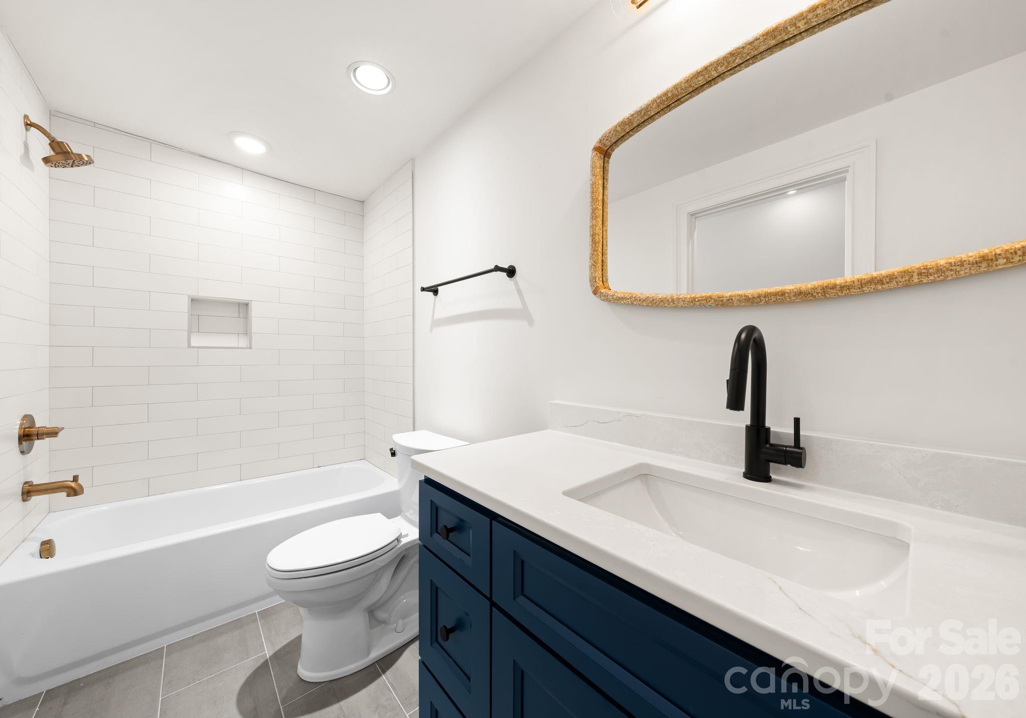 4349 Castleton Road Property Photo 40