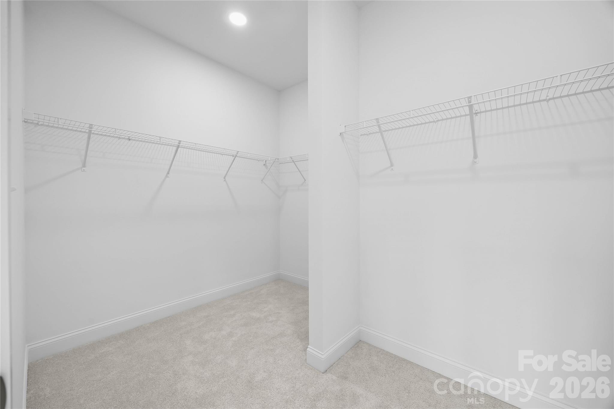 401 N Lee Street B Property Photo 14