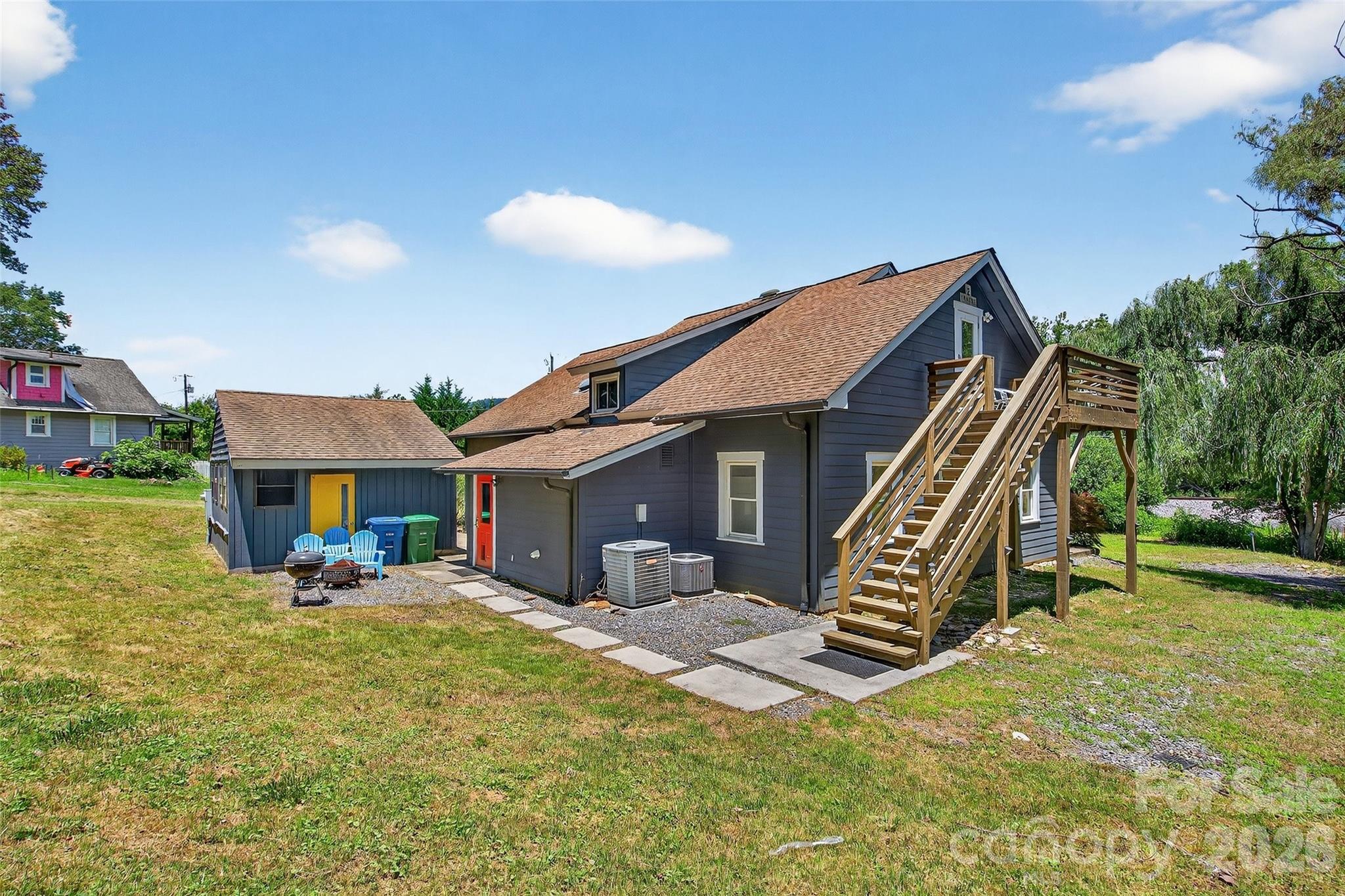 626 Old Lytle Cove Road Property Photo 5