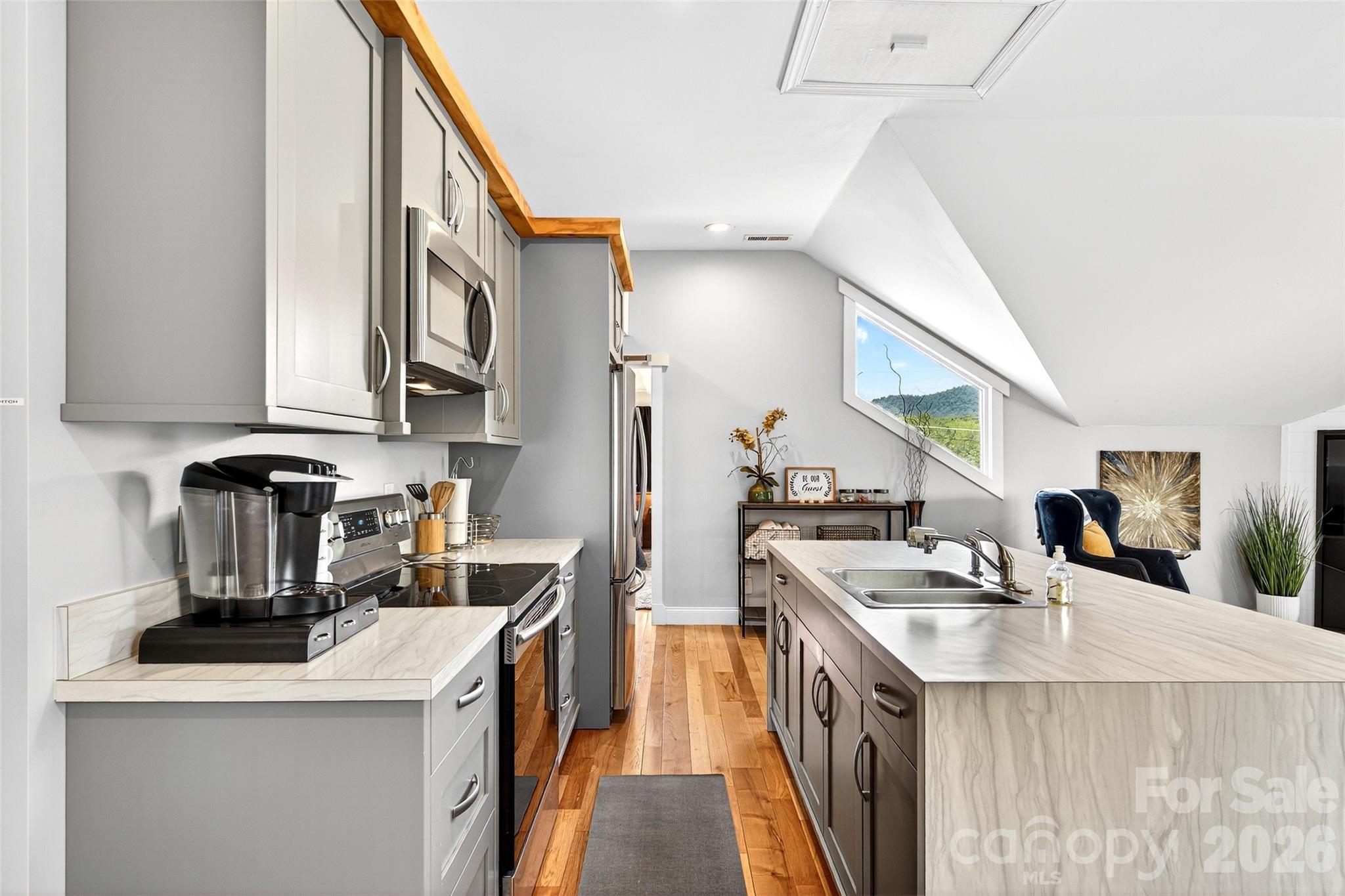 626 Old Lytle Cove Road Property Photo 35
