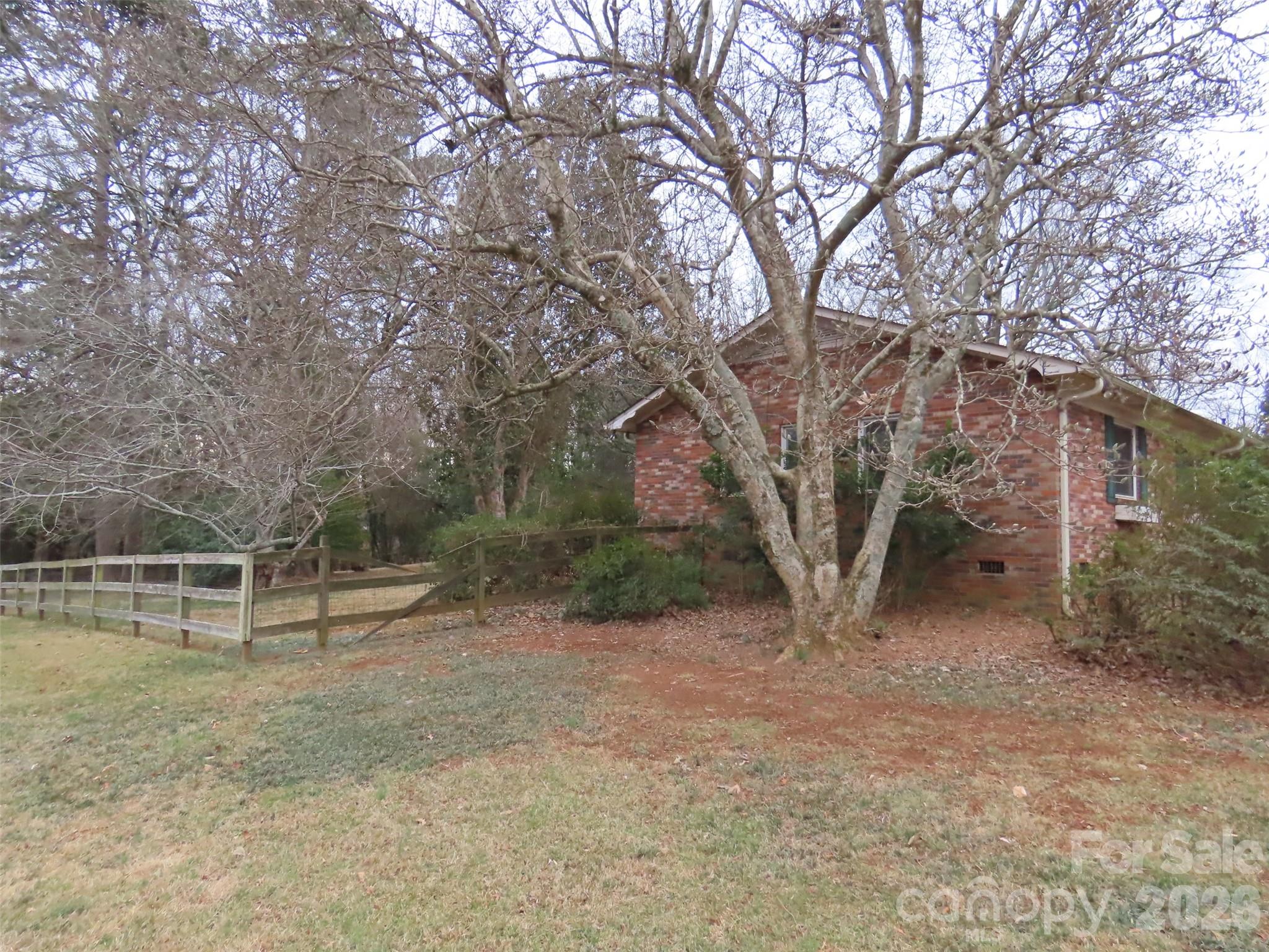 7636 Michael Drive Property Photo 2
